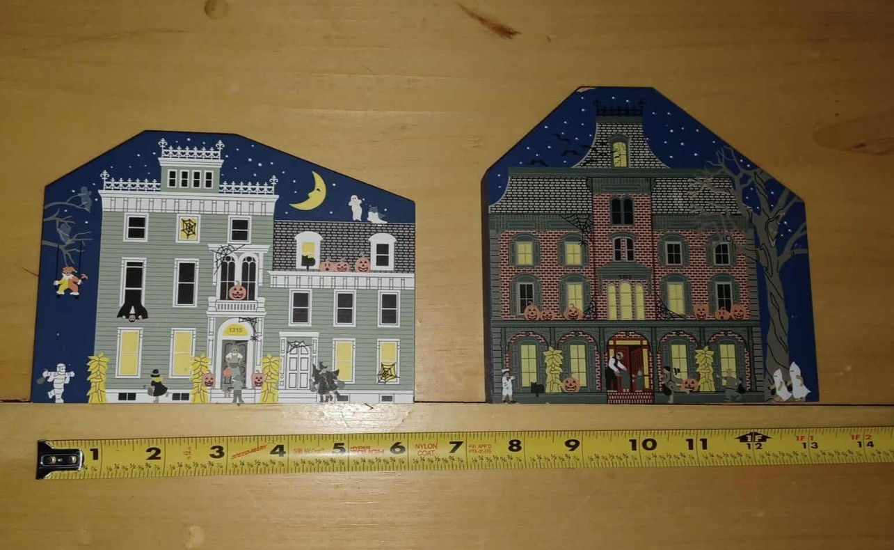 The Cat’s Meow Limited Edition Halloween Eerie Estate #139 & Mystery Manor #140