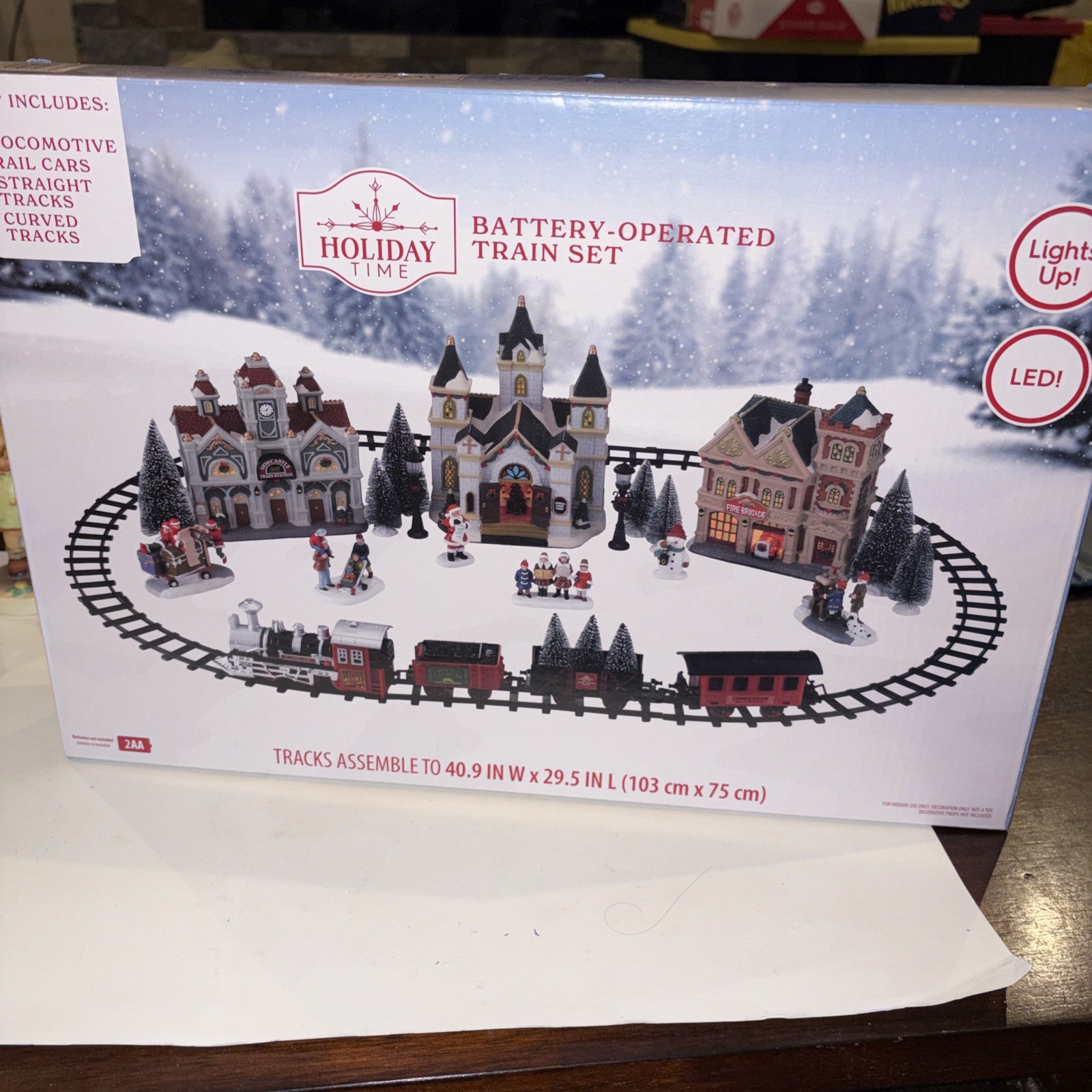 Holiday Time 2025 Battery Operated Train Set Locomotive Rail Cars Track