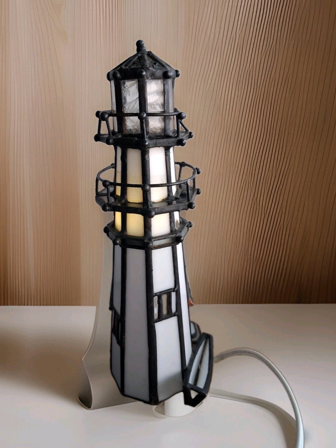 Forma Vitrum The Carolina Light House Stained Glass Lamp Signed And Numbered