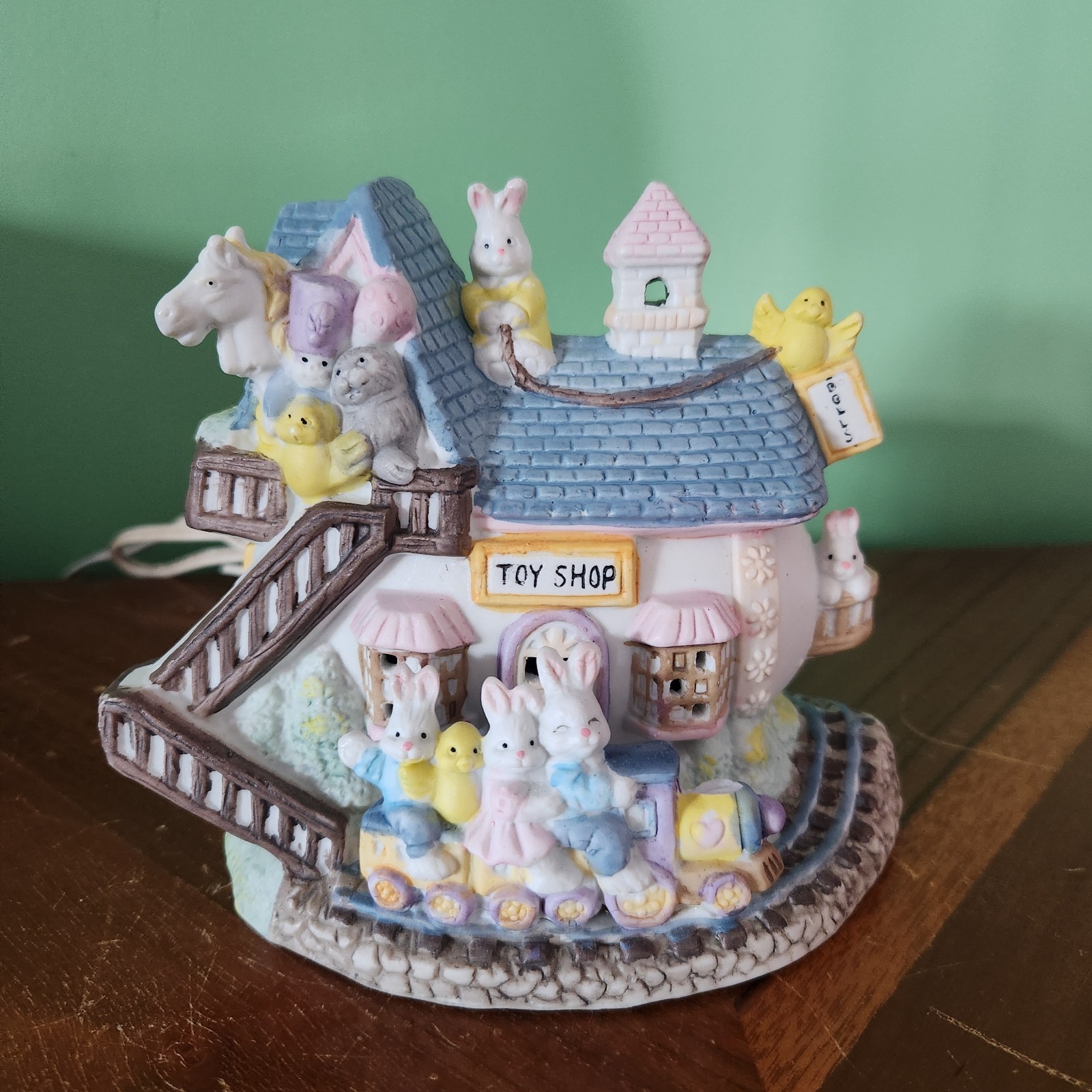Vintage Bunny Towne Egg Toy Shop Easter Village Porcelain Ceramic House w Light