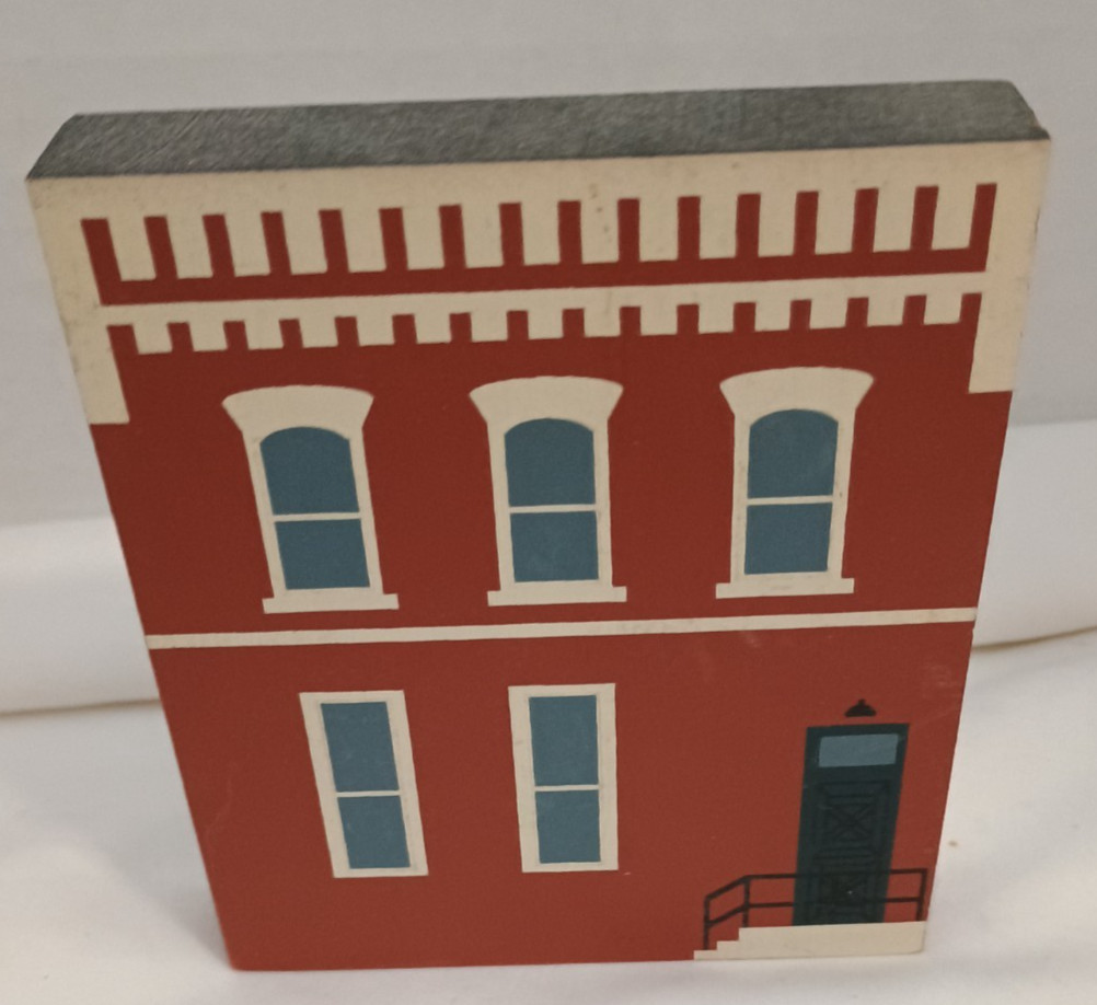 THE CAT’S MEOW VILLAGE MIXED WOOD HOME BUILDINGS + MORE LOT Of 7 SIGNED
