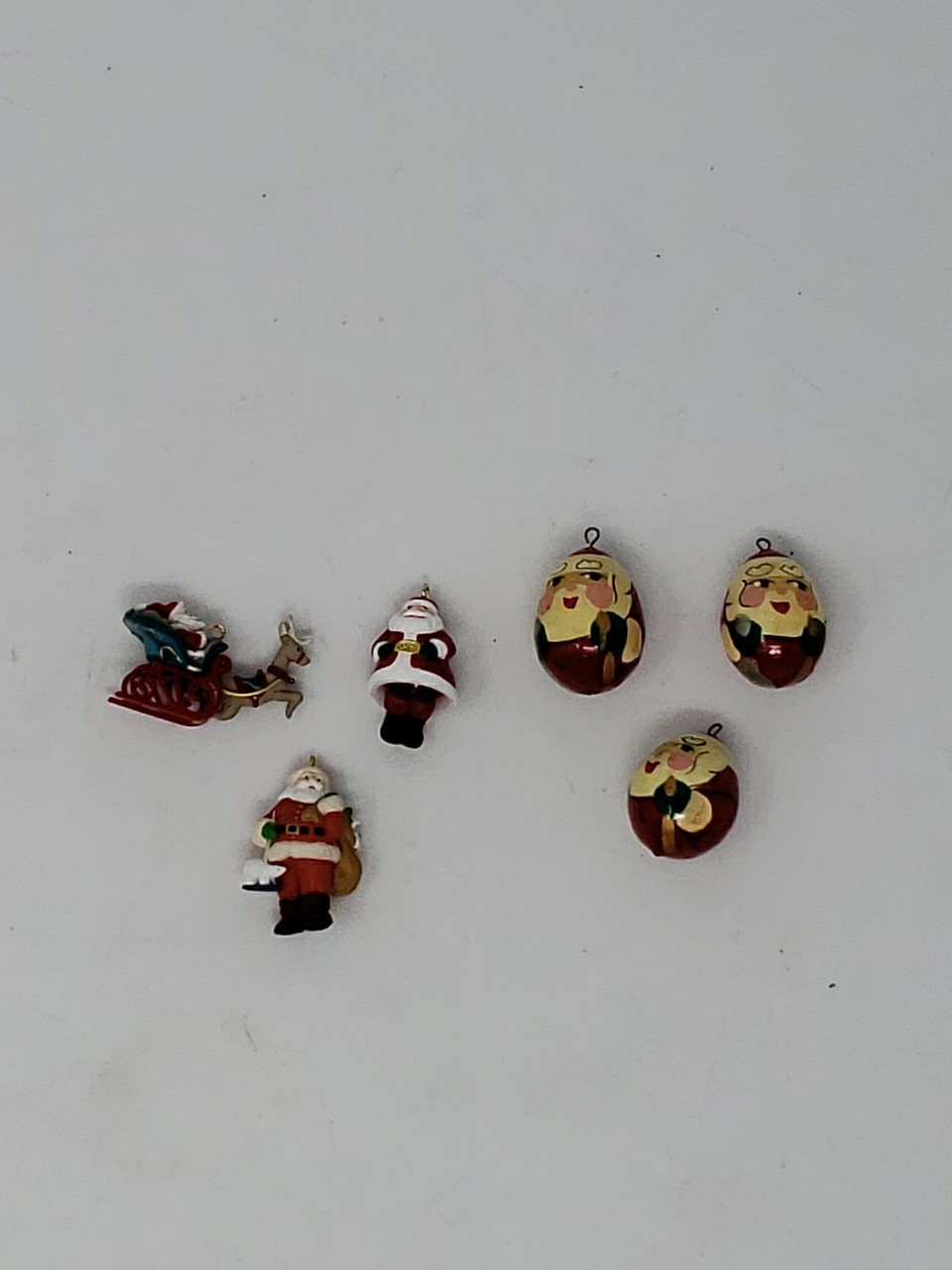 Lot of 6 Mini Vintage Christmas Ornaments Wooden Santa + Hallmark sleigh 1in