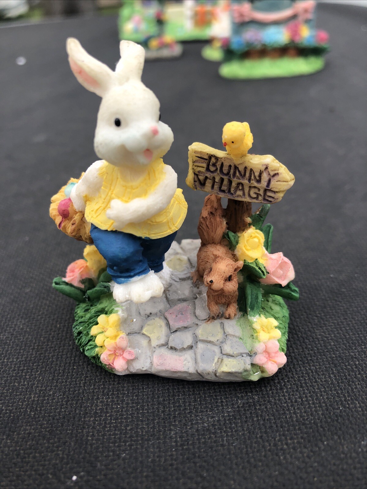 VTG Easter Village Town House Ceramic Building & Box 10 Piece Bunny No Cords