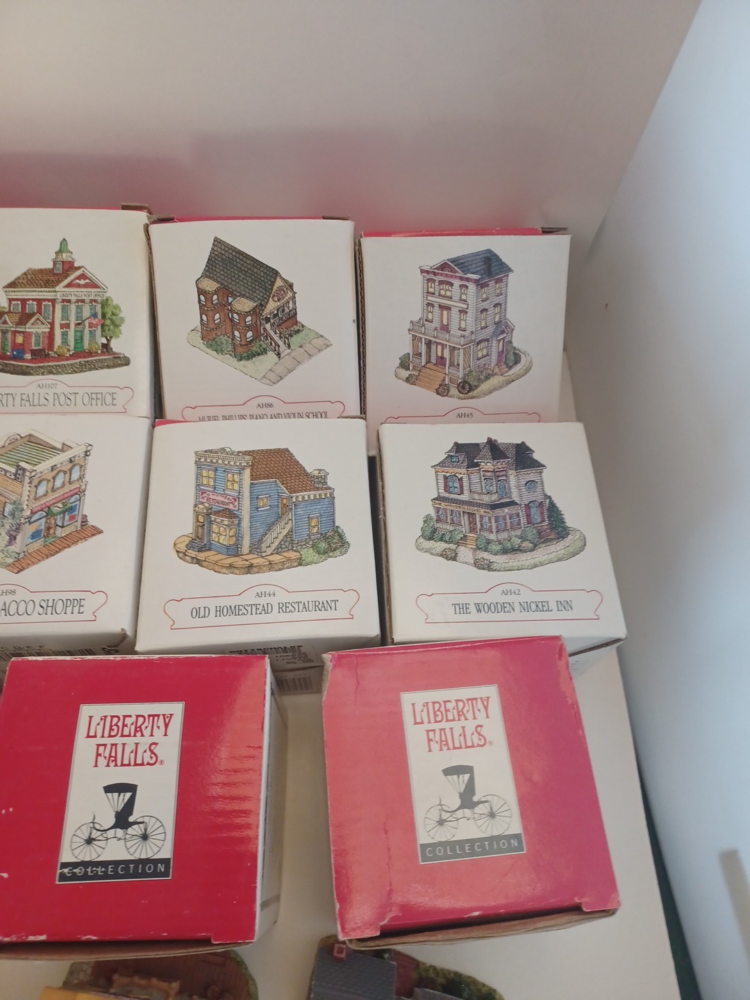 The Americana Collection Buildings, Houses, Churches Liberty Falls Lot of 17 Mix