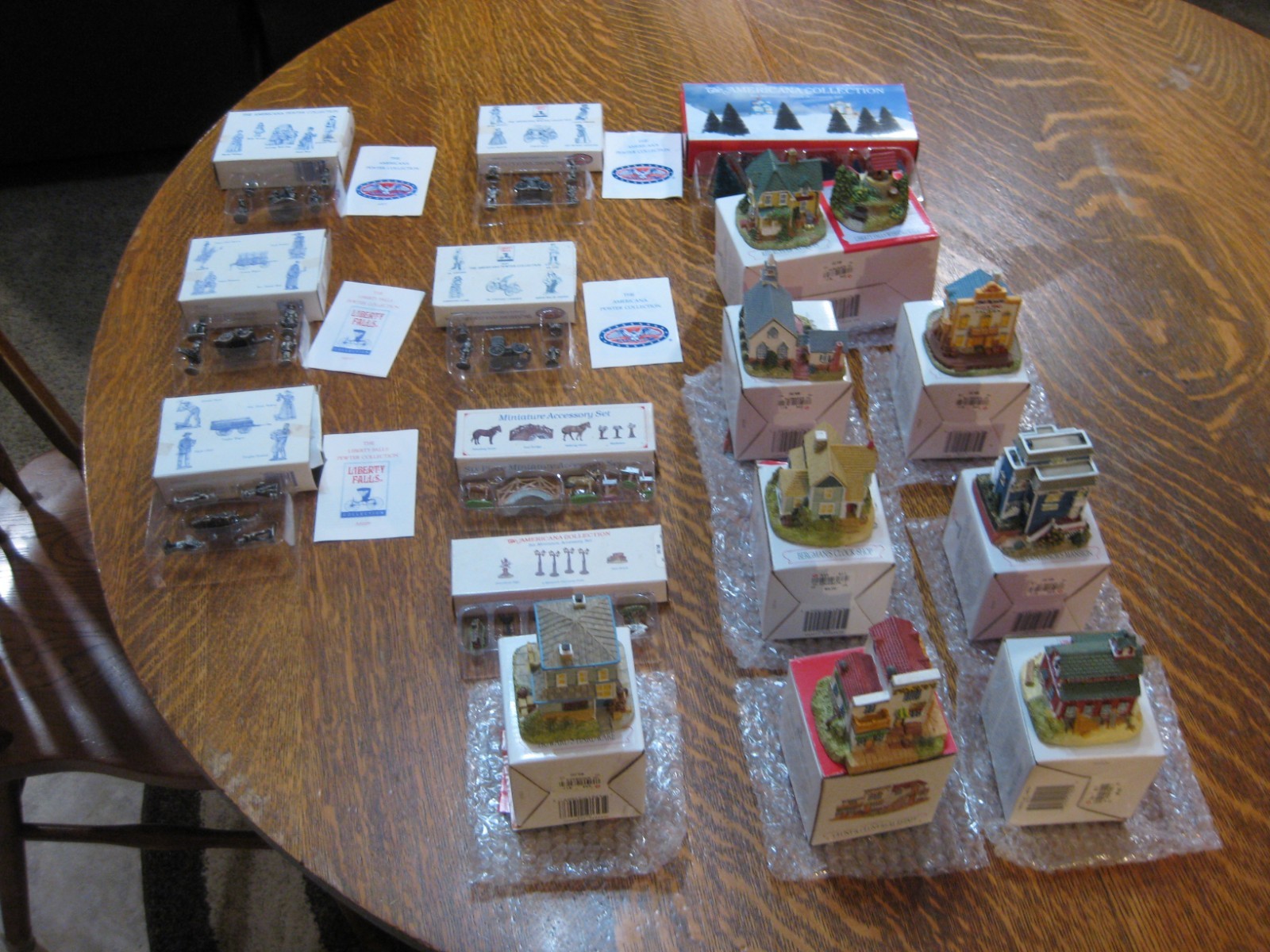 LIBERTY FALLS 1996 VILLAGE PIECES & PEWTER FIGURINES