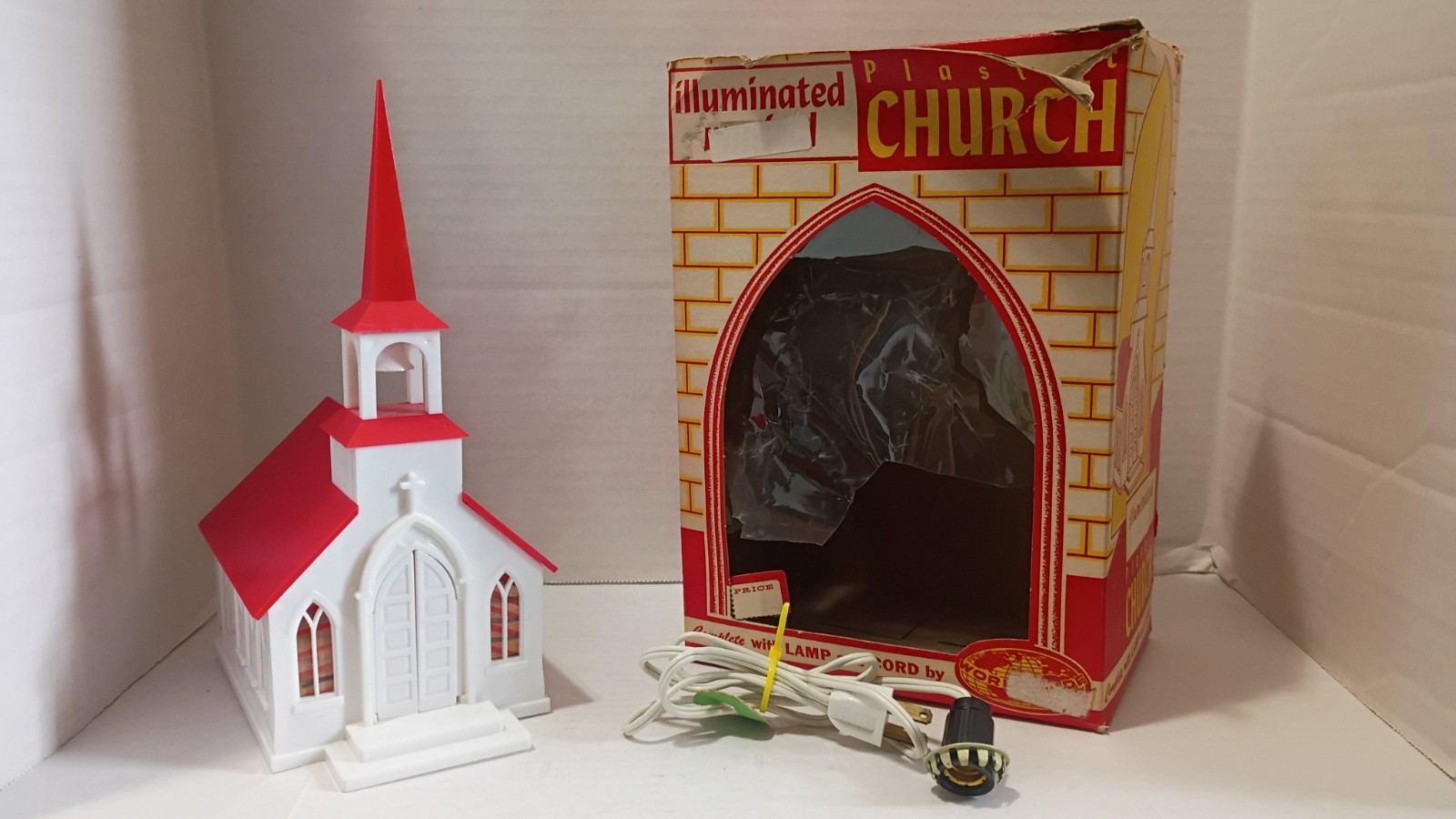 1950’s Illuminated Plastic Church w/ Lamp & Cord 10” by World Wide w/ Orig. Box
