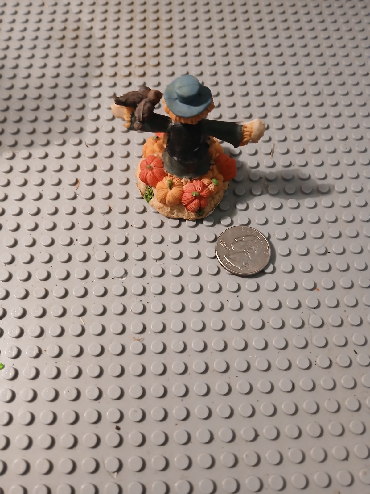 DEPT 56 like? HALLOWEEN VILLAGE – SCARECROWS figure very cute