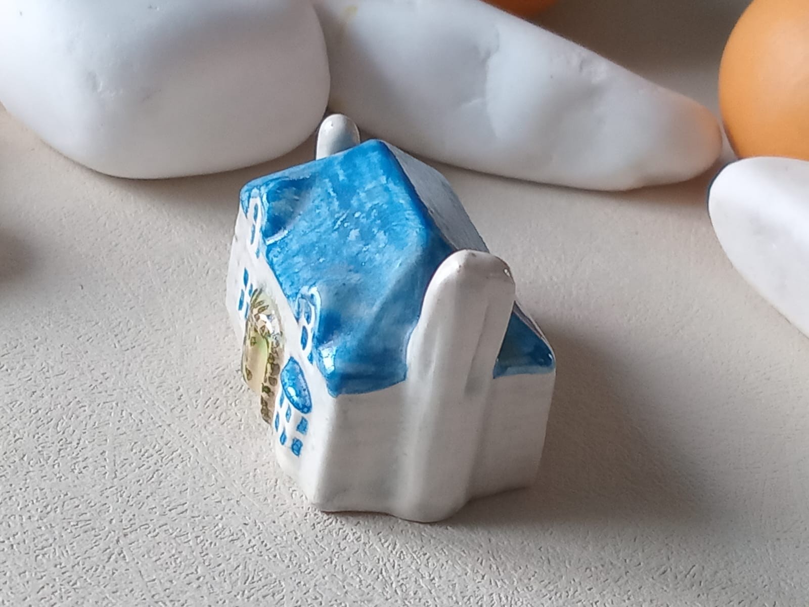 VTG Miniature Handmade Ceramic Blue English House. Country Cottage