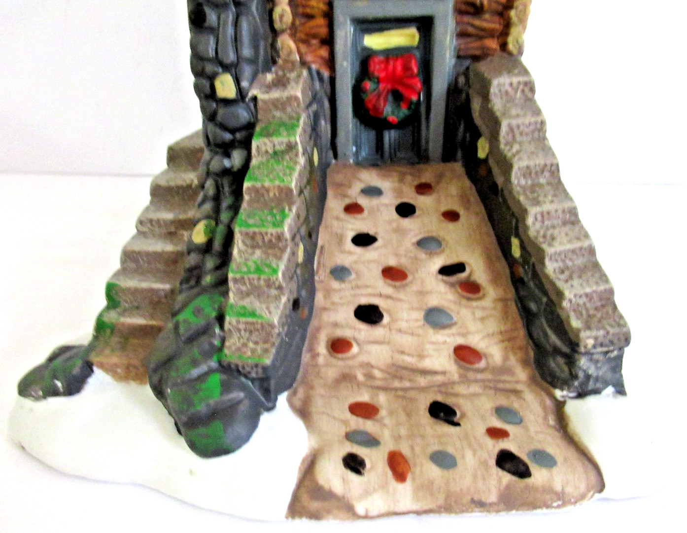 SANTA’S WORKBENCH “STONE BRIDGE WITH HOUSE” ~ (2001) ~ ** VILLAGE ACCESSORY **