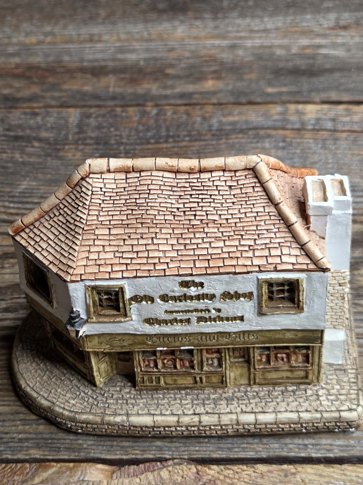 Lilliput Lane “Old Curiosity Shop” Charles Dickens 1985 Signed Unboxed