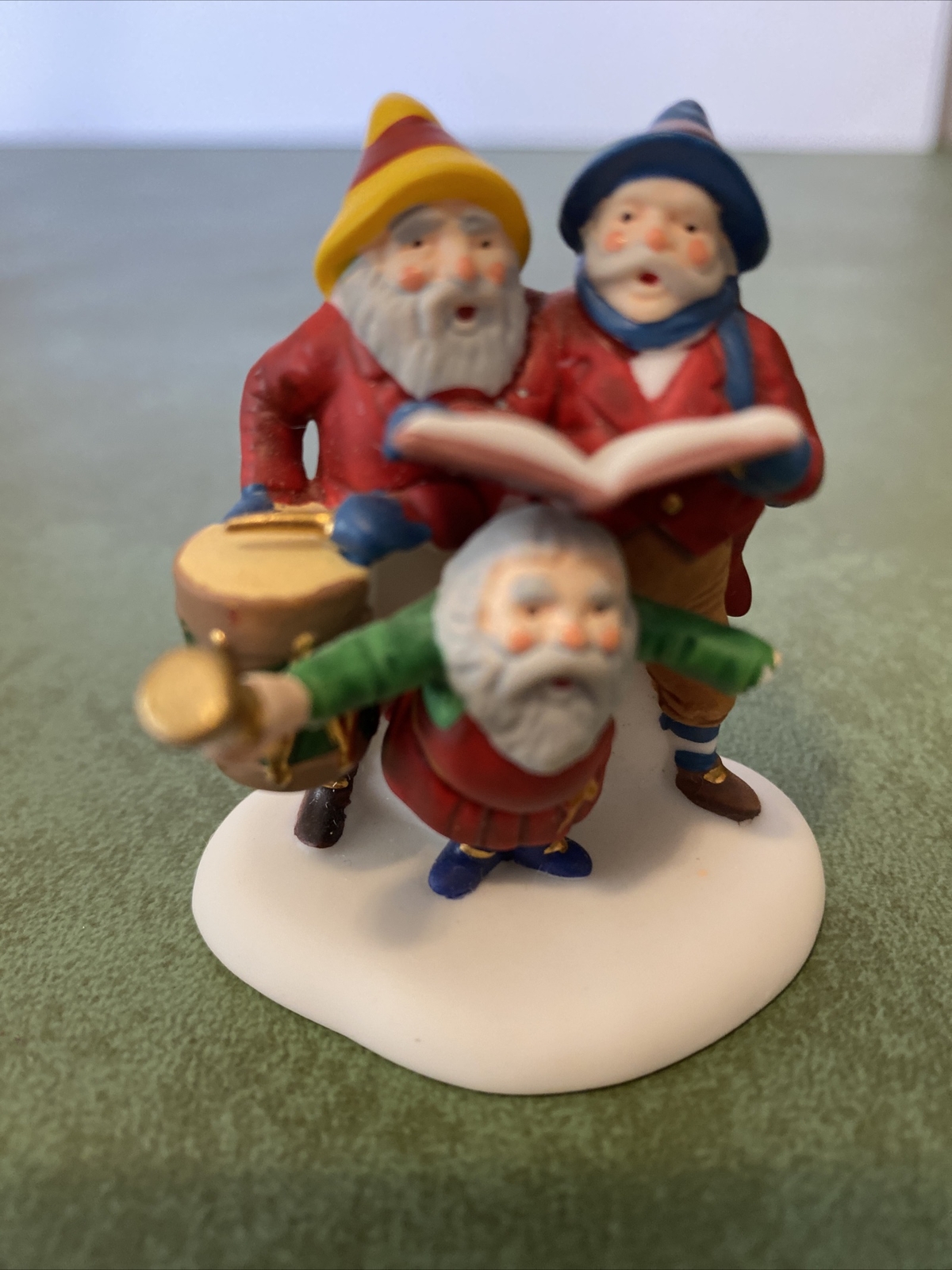 Dept. 56 Set of 3 “SING A SONG FOR SANTA” Figures – 2” Tall RETIRED Mint In Box
