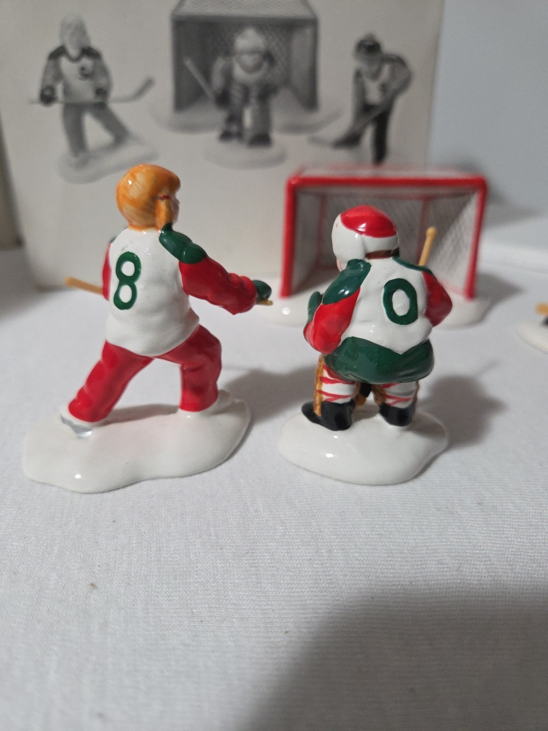 Dept 56 Original Snow Village Cold Weather Sports Kids Hockey Set of 4 #5410-0