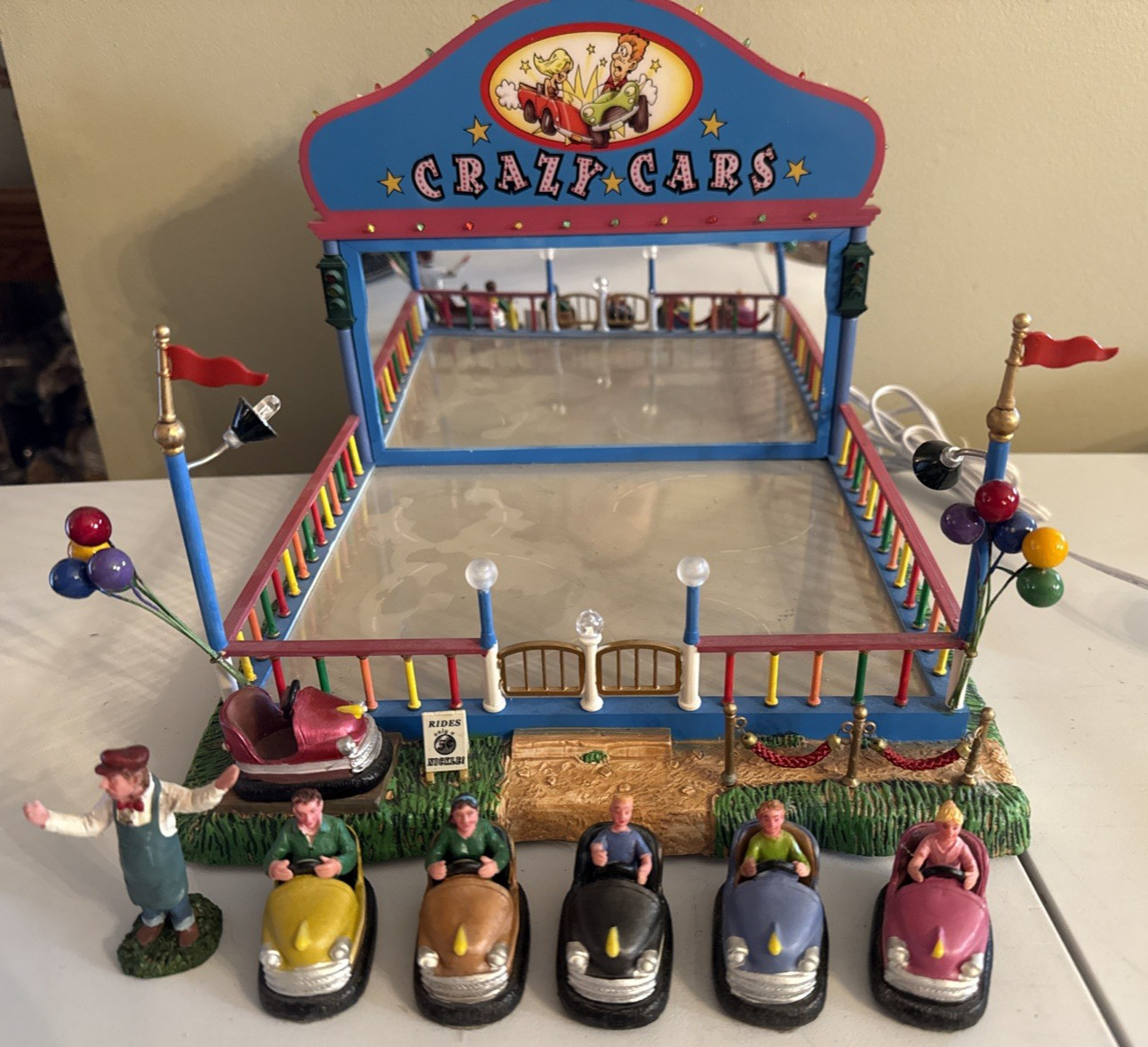 LEMAX Crazy Cars with Carnival Worker Works Great No Original Box VIDEO