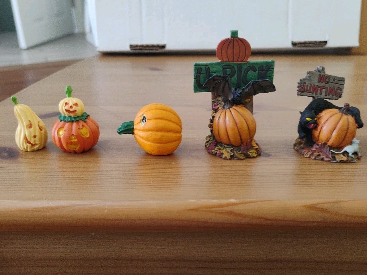 Dept 56 Halloween Scenery Village Accessories SET of 9 new 56.53165 retired 2004