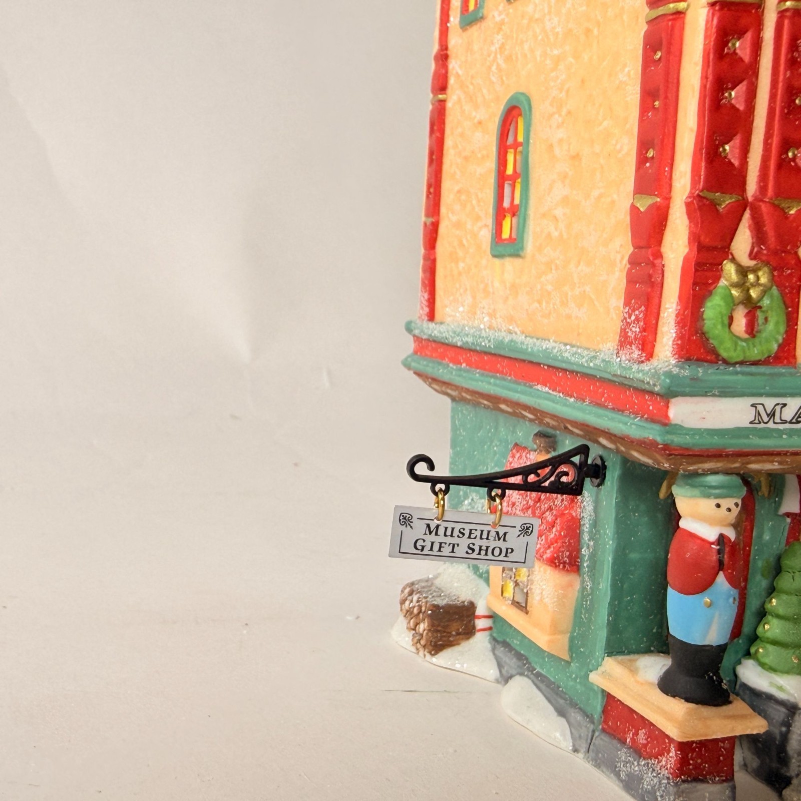 Vintage 1990’s Dept 56 North Pole Series Marie’s Doll Museum 56408