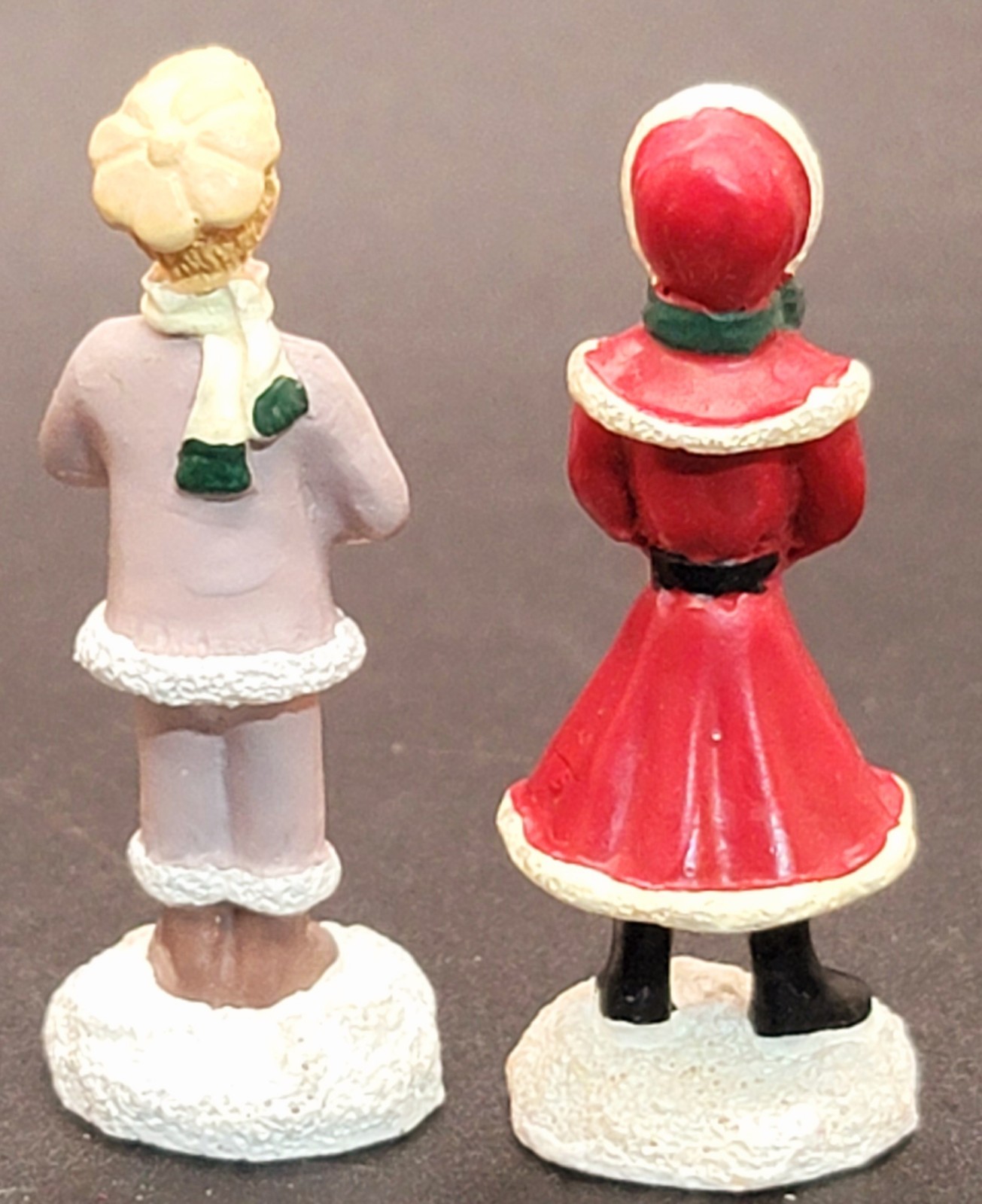 2 Victorian Carolers Avon Gazebo Christmas Village Figurines Boy And Girl