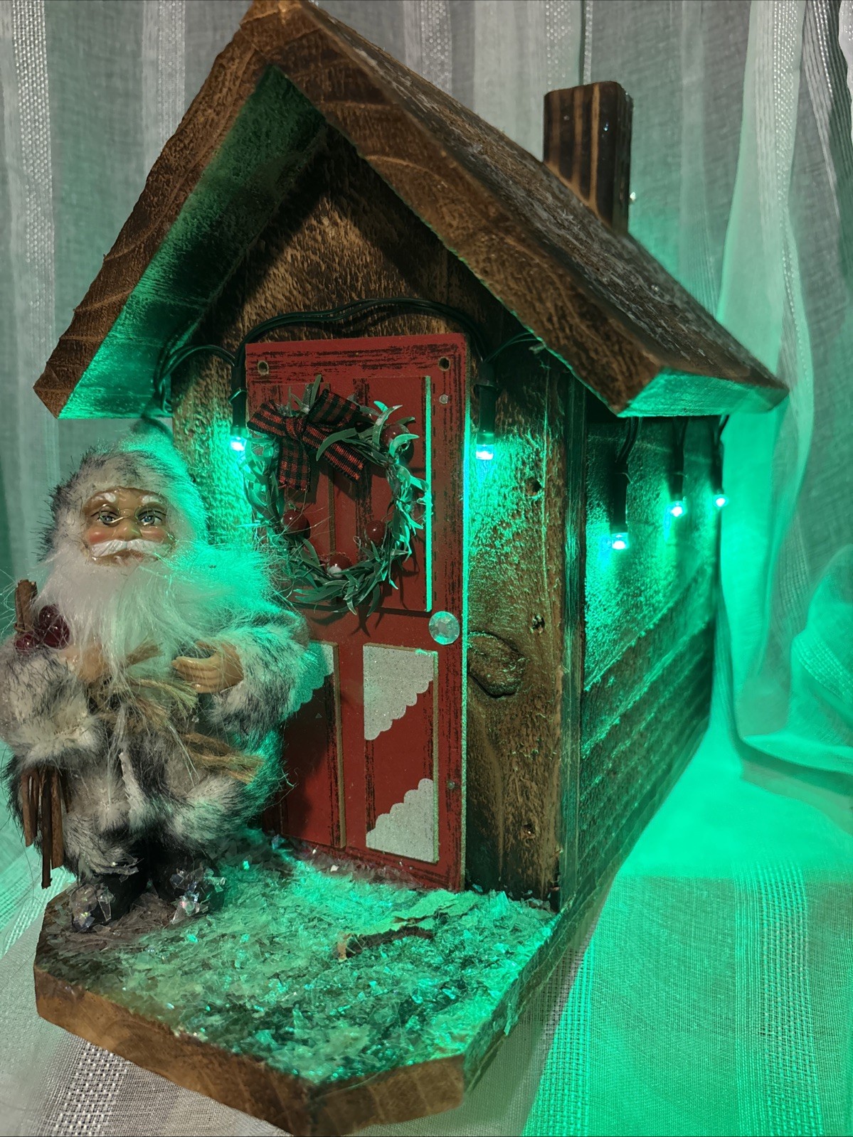 Christmas Santa Light Up House Home Wood Cabin Winter Holiday Snow Wreath