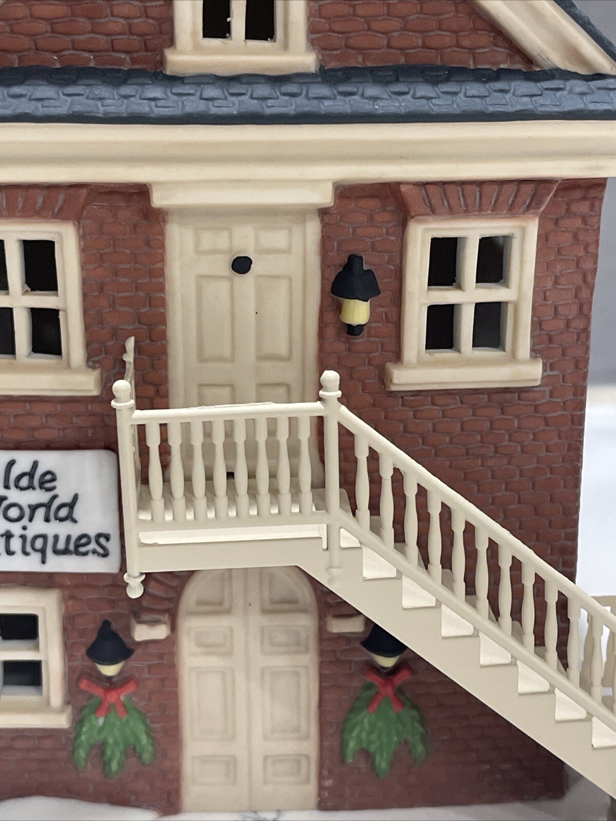 DEPT 56 DISNEY PARKS VILLAGE SERIES Olde World Antiques I #5351-1 IN BOX