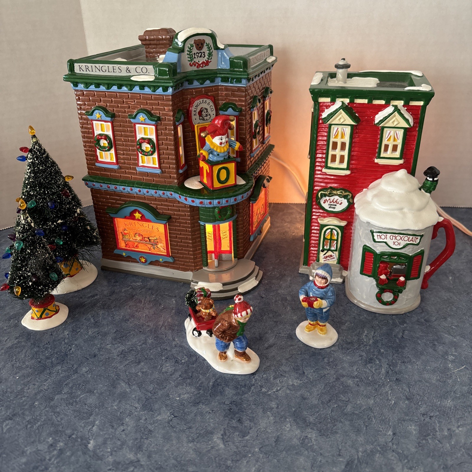 Dept. 56 Snow Village 1997 Saturday Morning Downtown Set of 6 #54902 NICE!!