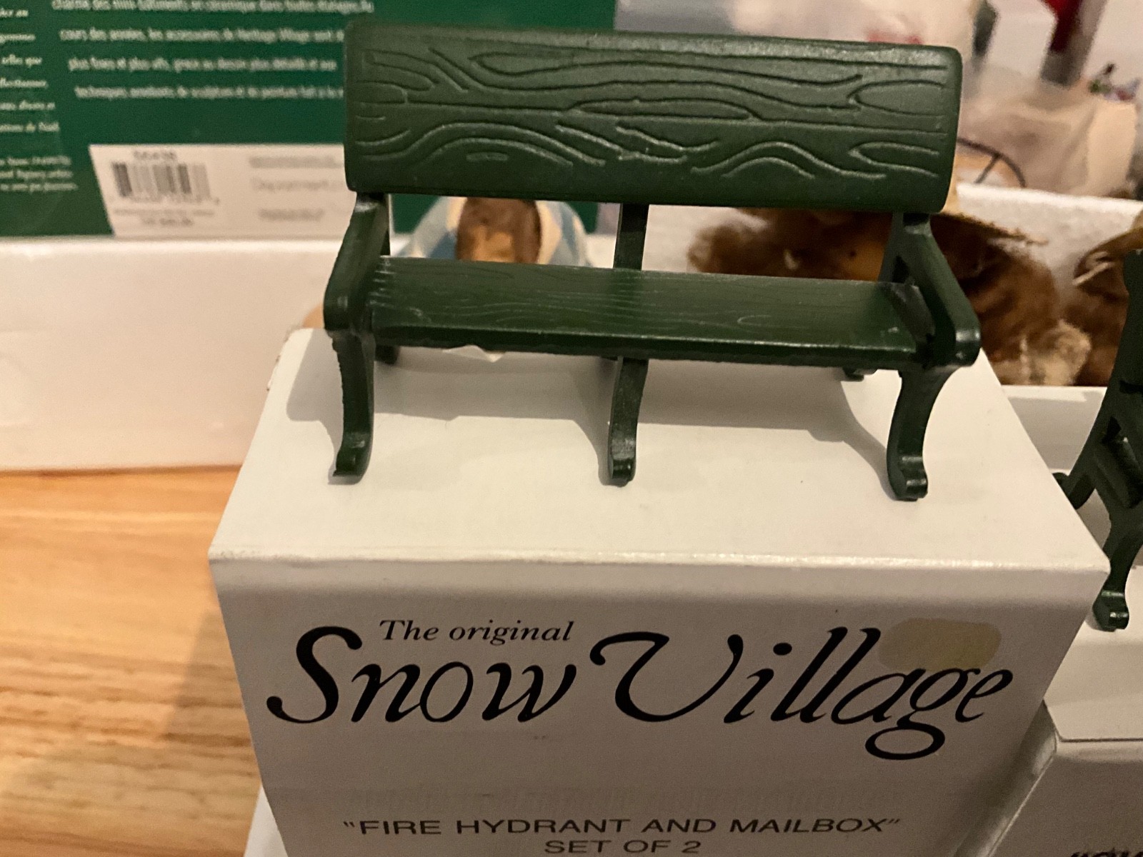 Dept 56 Mail Box, Fire Hydrant, Trash Cans and Benches Village Accessories – New
