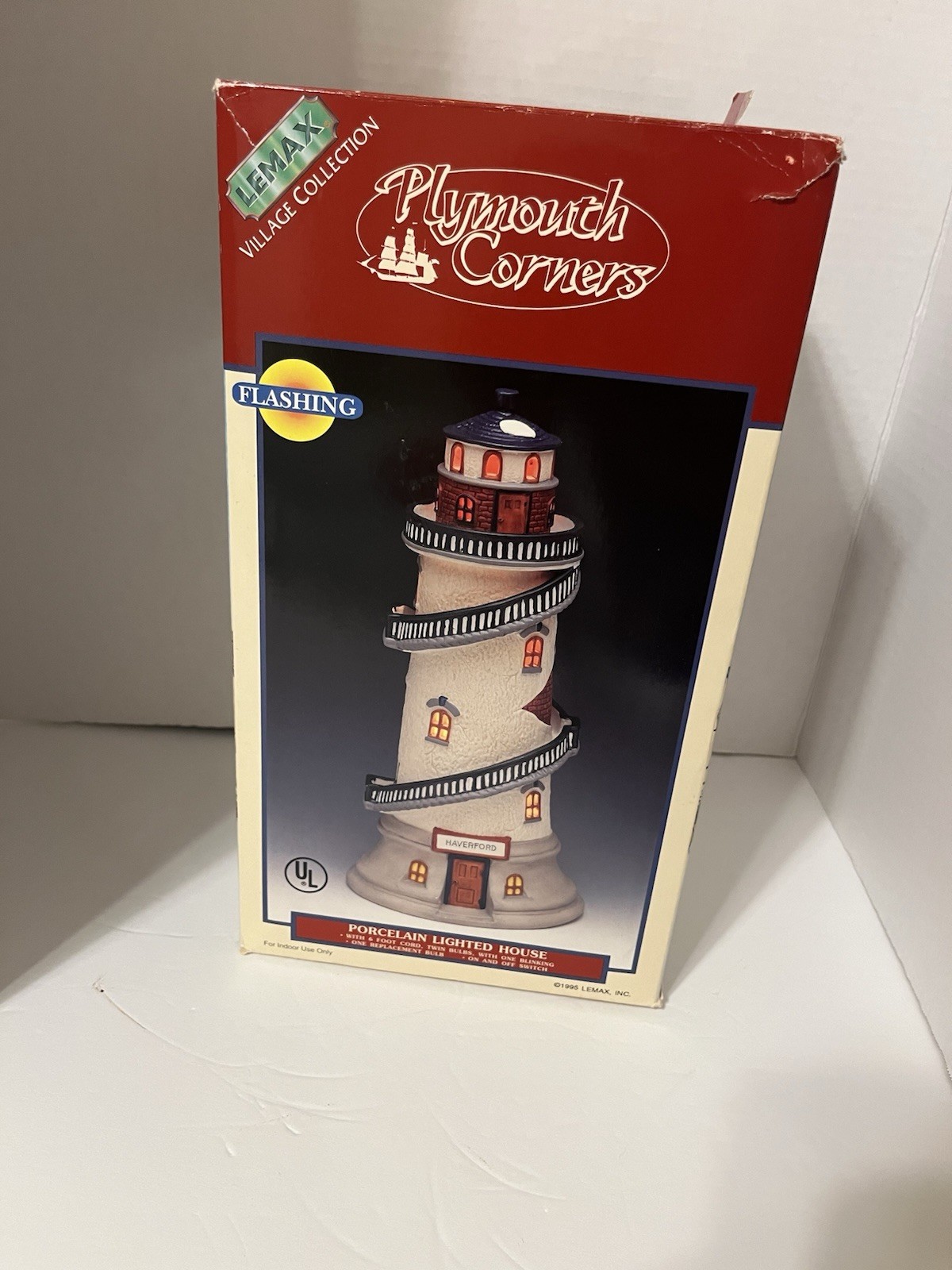 LEMAX 1995 Haverford Lighthouse Village Collection Lighted Building