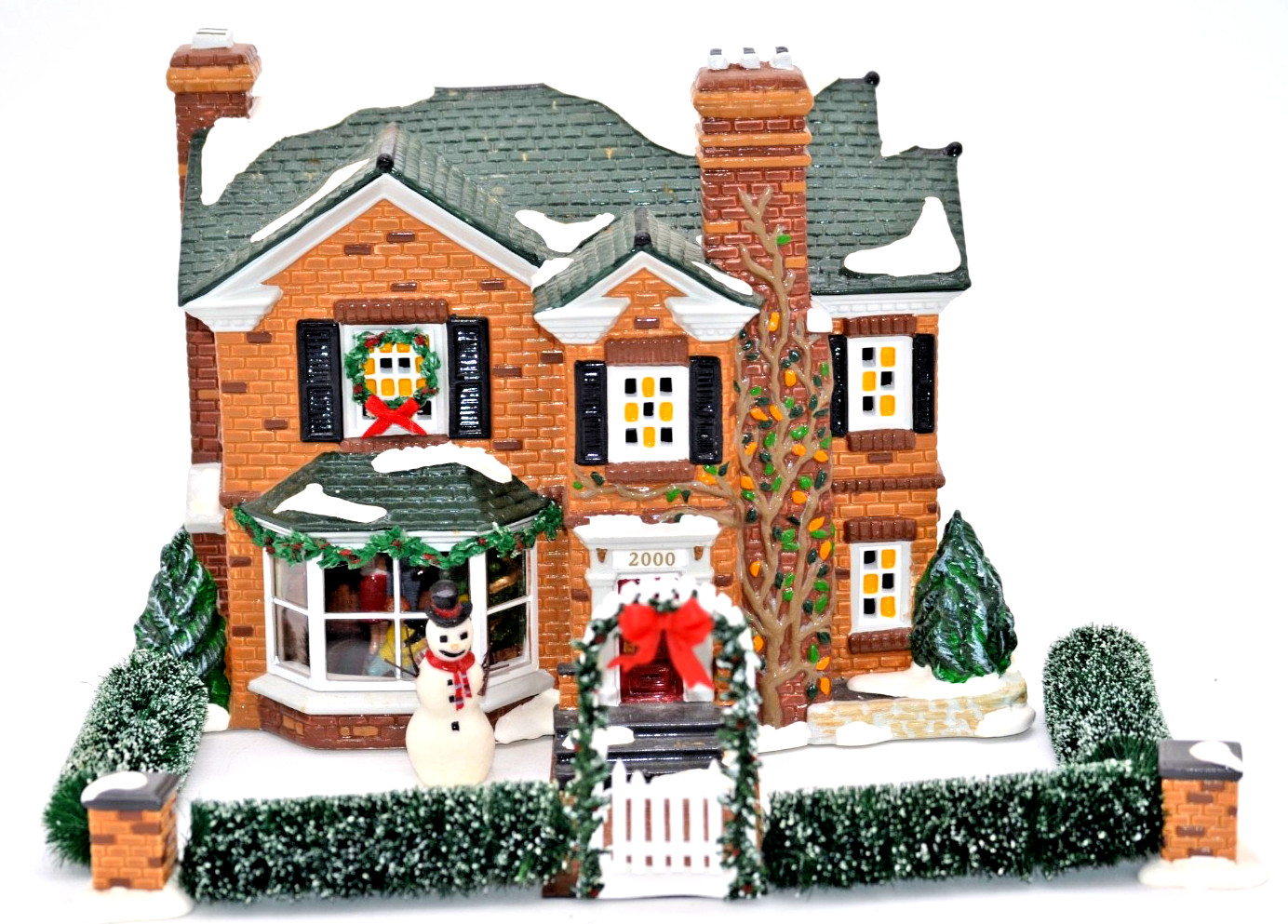 Department 56 The Original Snow Village – 2000 HOLLY LANE #54977 EUC 1999