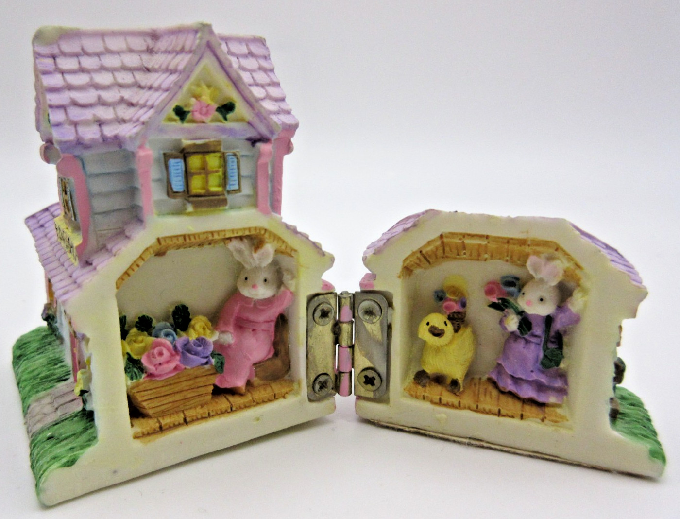 Miniature Bunny Rabbit Flower Shop Hinged Inside View Heavy Resin Spring Easter