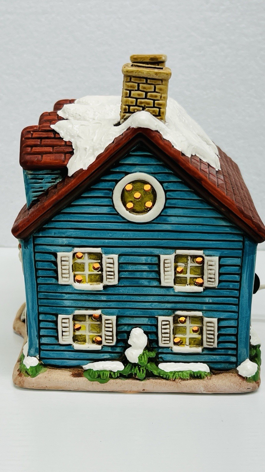 Lefton Colonial Village “ 1986 The Welcome House” Byron Wood 05824 Retired