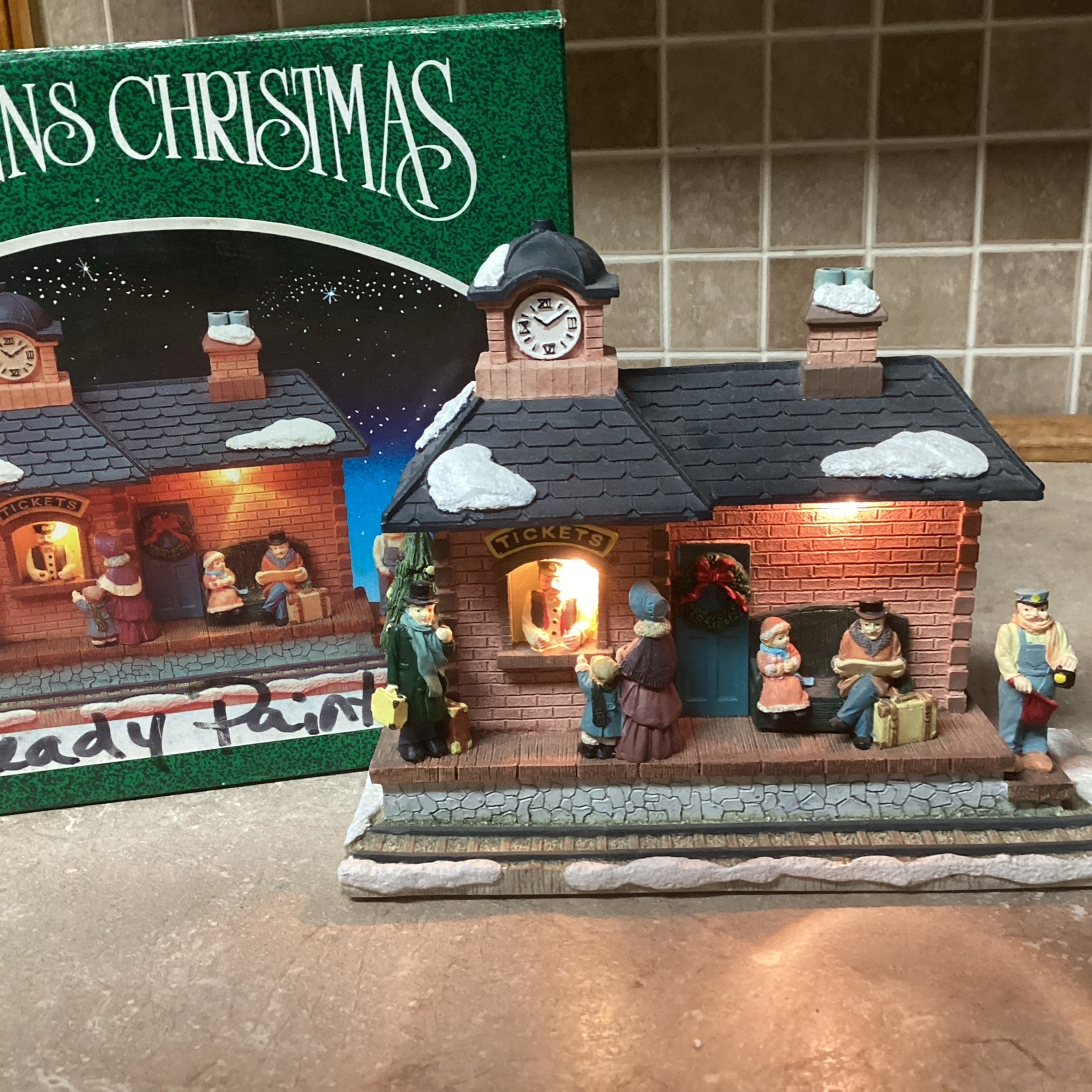 Dickens Christmas Light Up Musical Train Station Roman Inc – Battery Opt. -works
