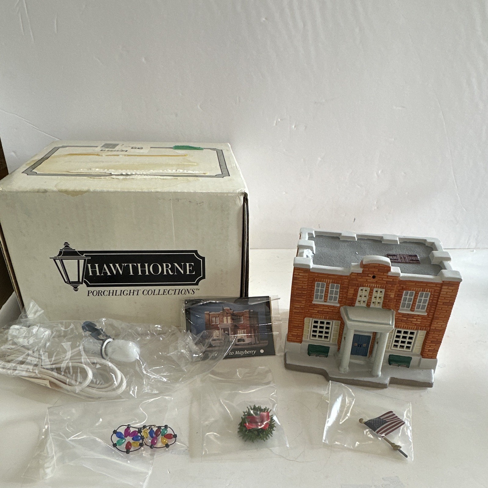 Vintage Hawthorne Illuminated Christmas Village Mayberry Courthouse- Boxed