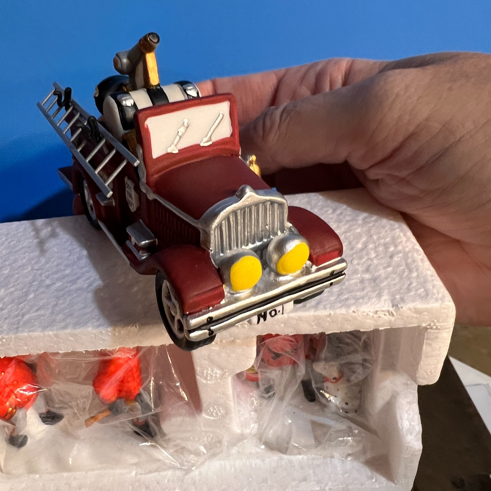 DEPT. 56 – 1990 RED BRICK FIRE STATION, CITY FIRE TRUCK AND FIRE BRIGADE- RARE