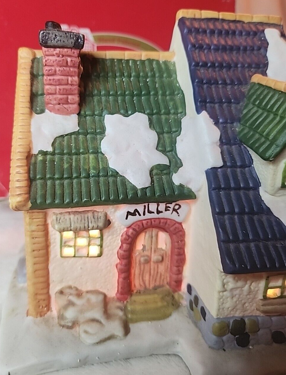 Dickens Collectables “Miller House” Grist Mill Christmas Village IOB w/cord