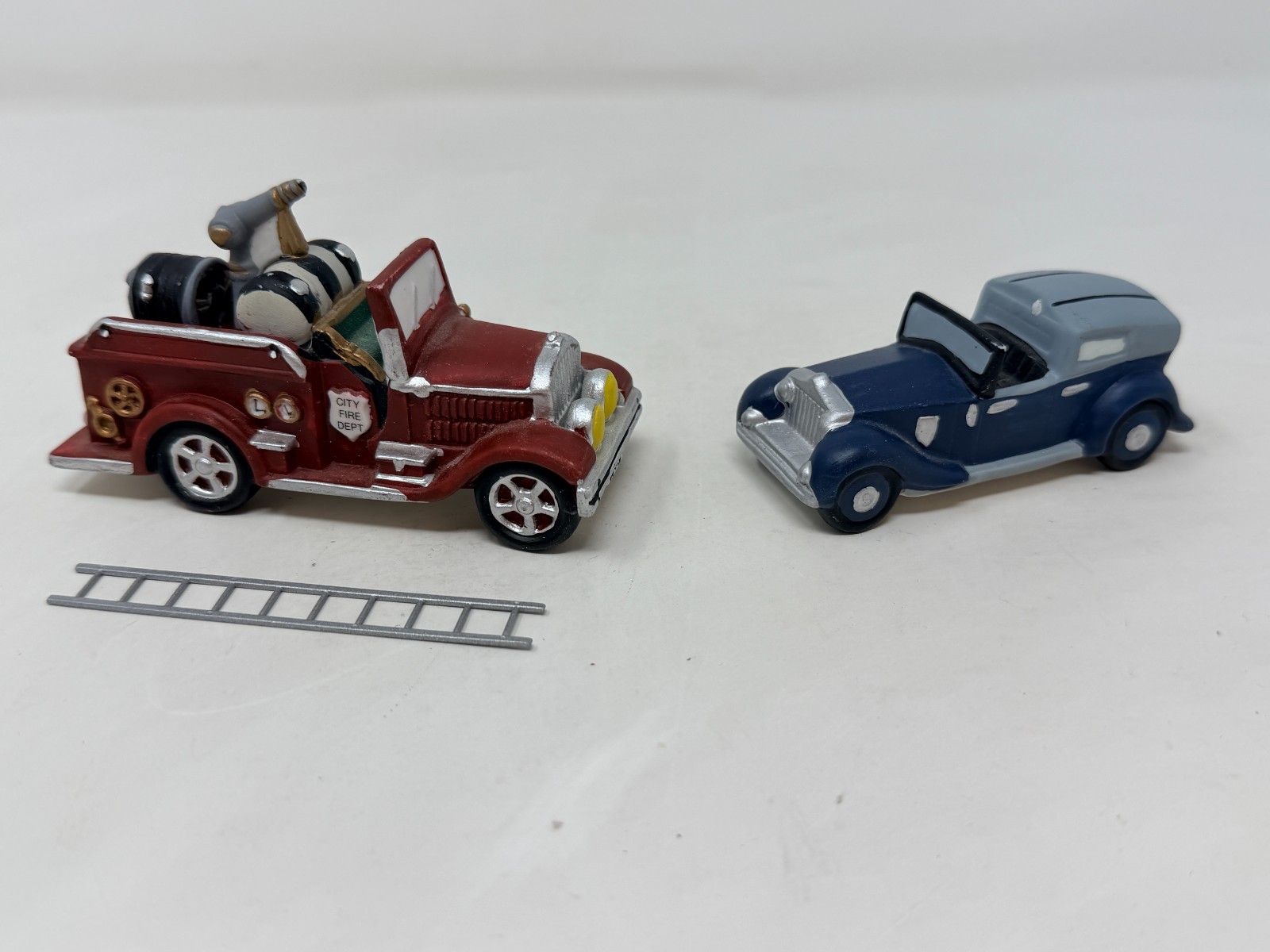 Department 56 Christmas In The City Fire Truck and Car Lot