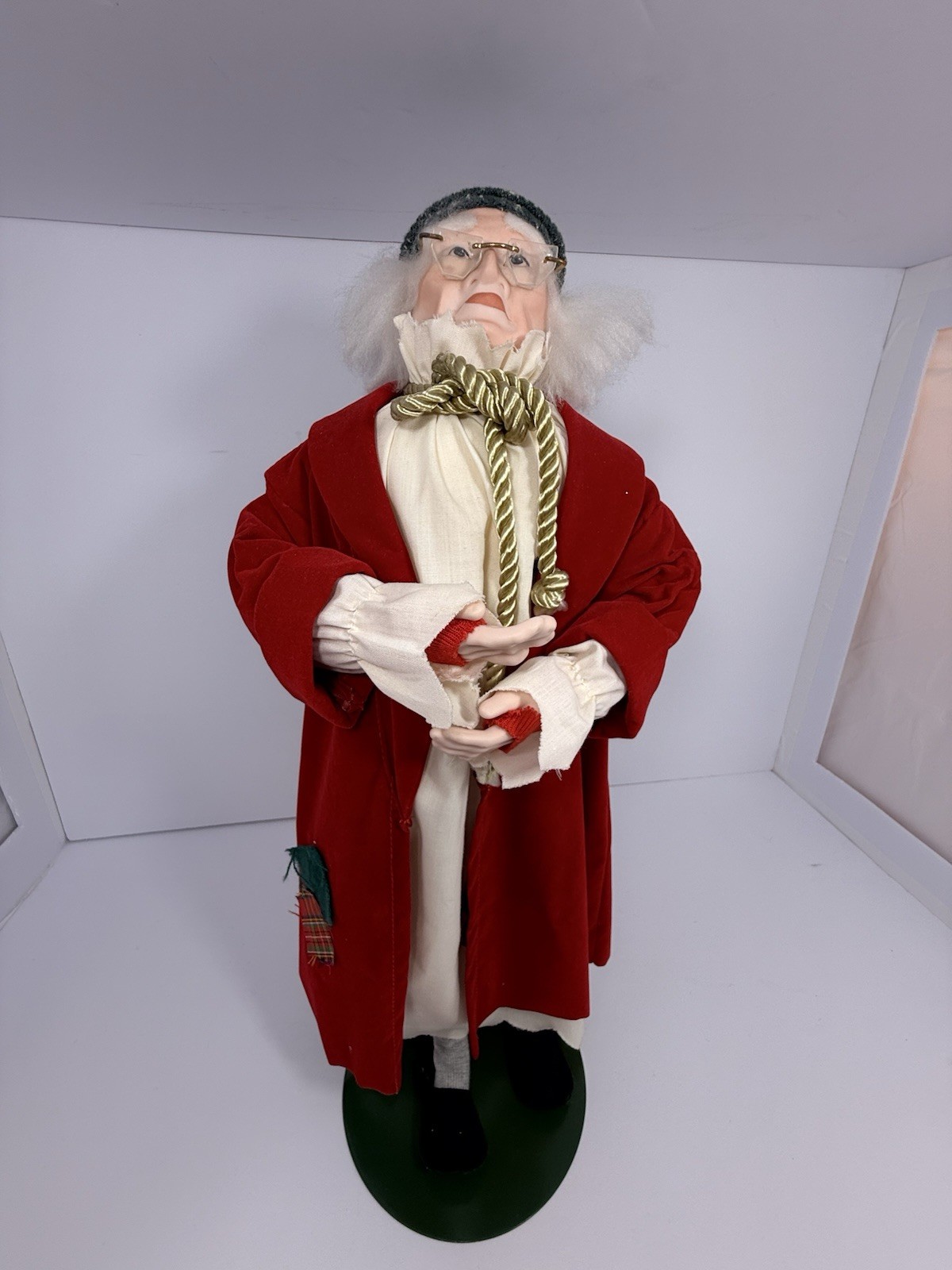 Dept 56 Scrooge A CHRISTMAS CAROL Collector’s Series Porcelain 19″ Figurine Doll