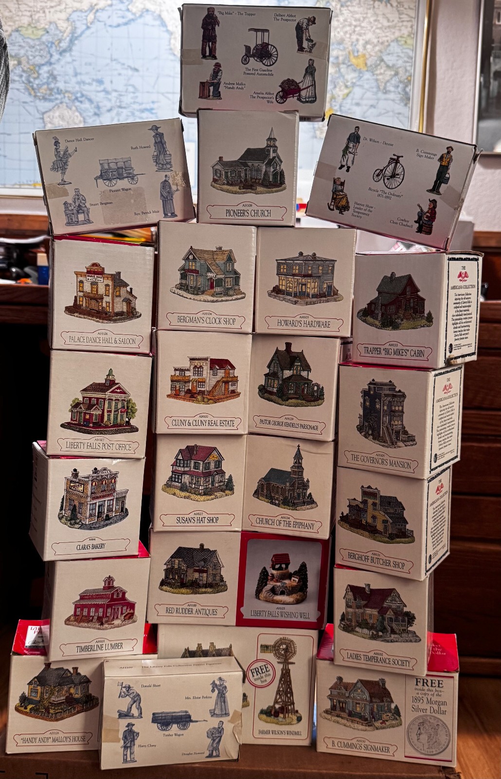 VTG Liberty Falls 19 Pc. Lot New in Boxes w/4 sets of acc. (5 pewter figs. each)