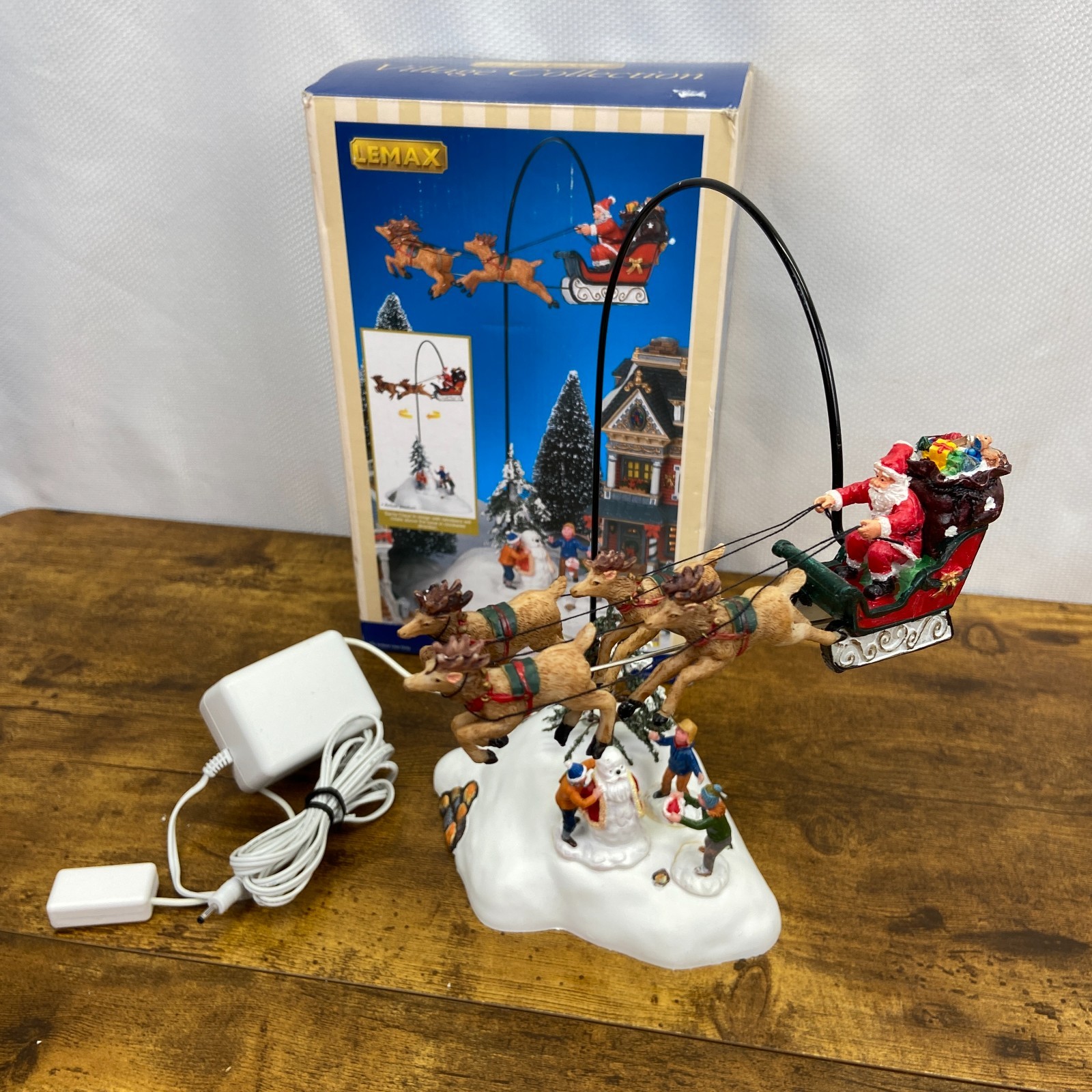 Vintage Lemax Santa Claus Coming to Town Animated Musical Table Display 54353