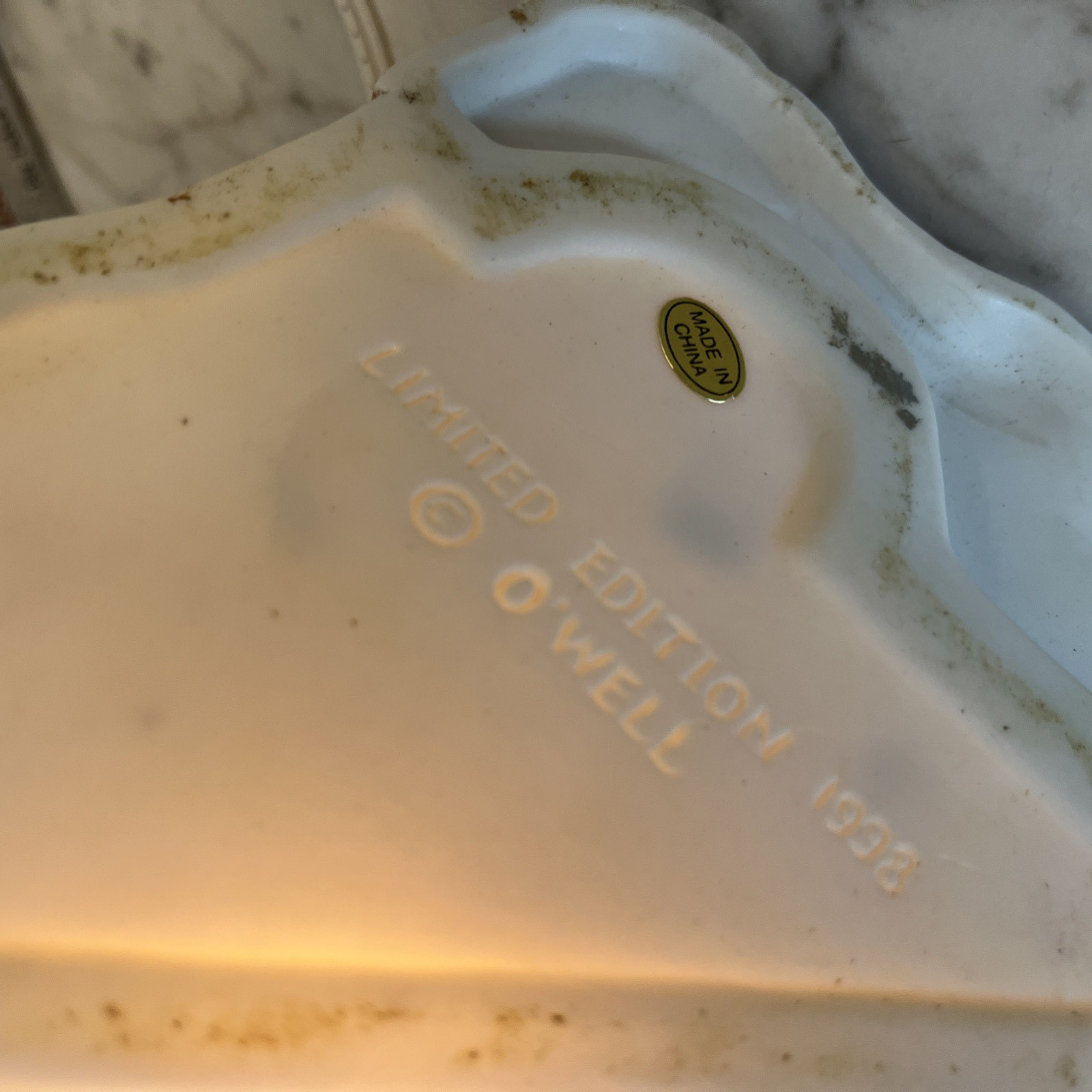 OWELL Heartland Bed And Breakfast Deluxe Porcelain Lighted House Limited Edition