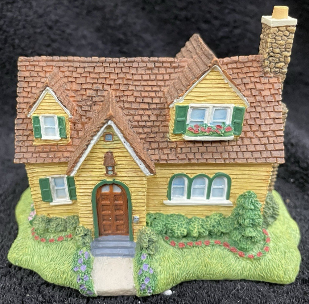 Hallmark Mitford The Home of Cynthia Coppersmith Kavanagh 1461