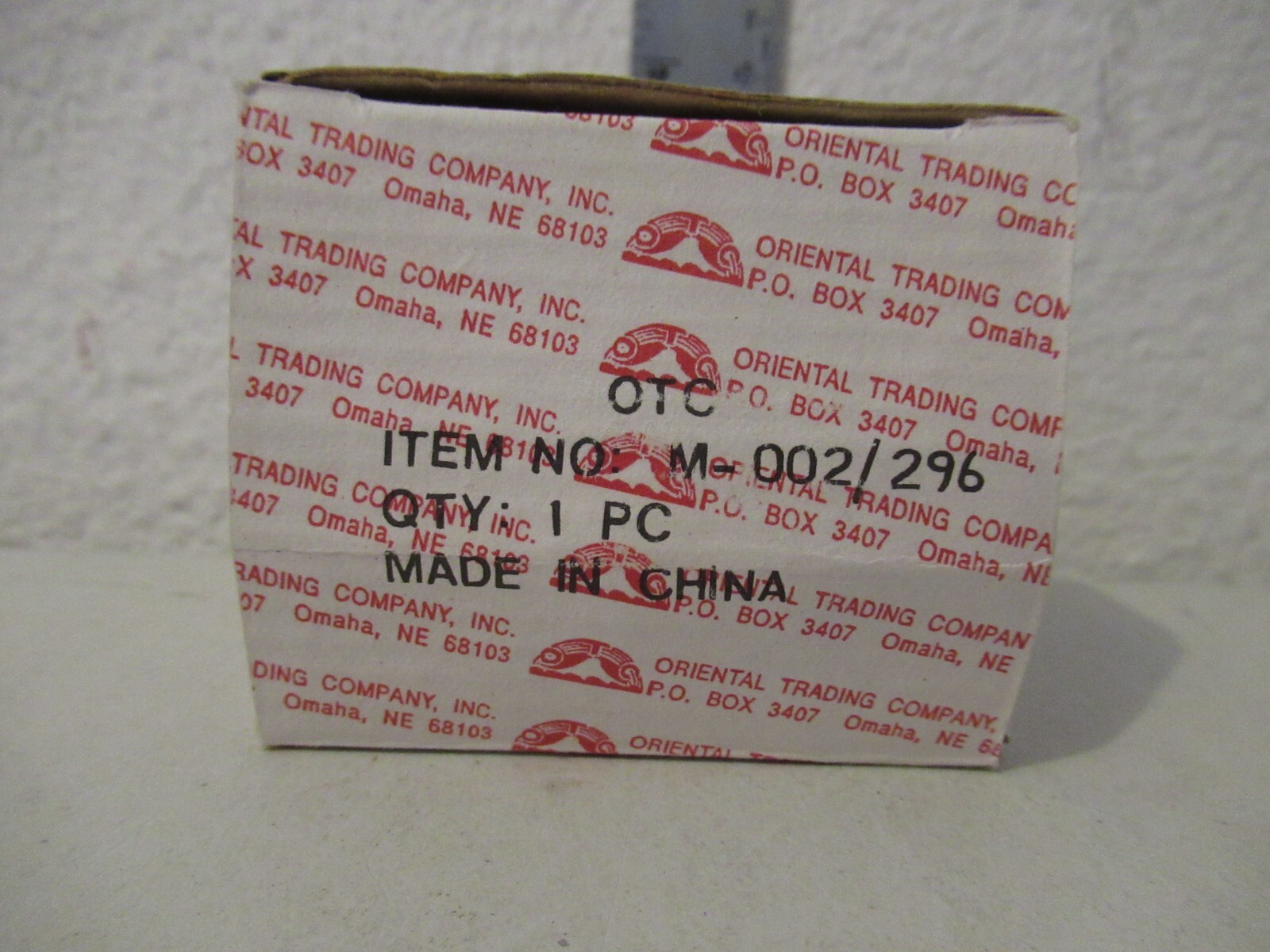 Oriental Trading Co. 3.5″ Santa figurine IN BOX NICE