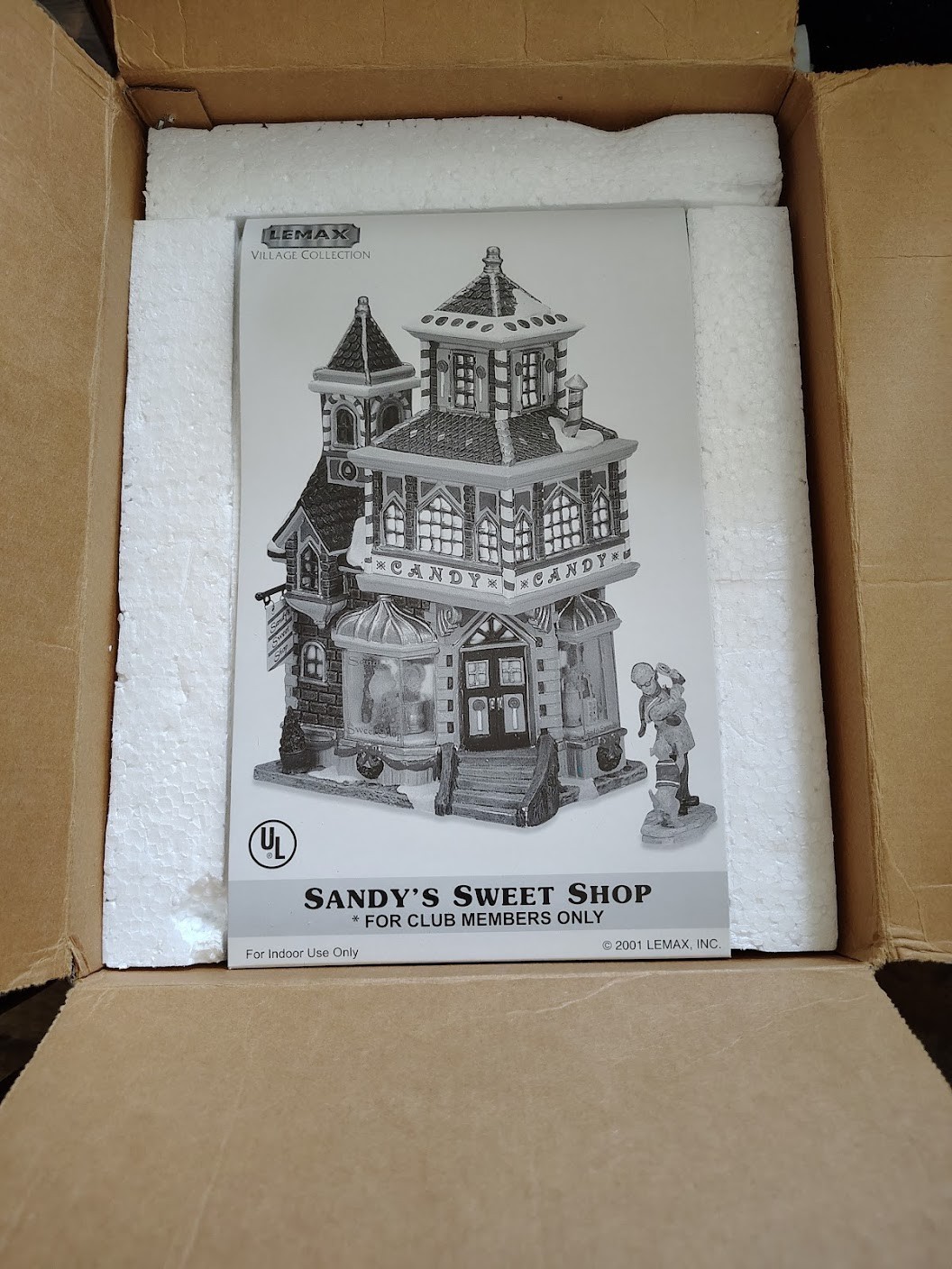 Lemax Collectors Club – Sandy’s Sweet Shop set of 2 – 2001