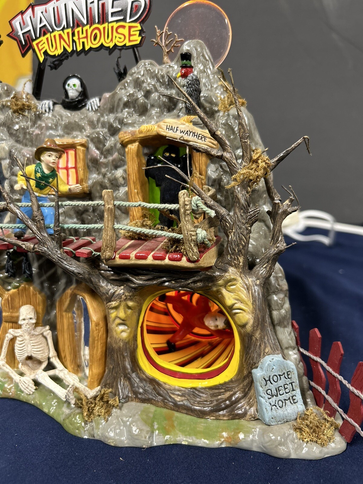 Dept. 56, Haunted Fun House Halloween Village, #55094