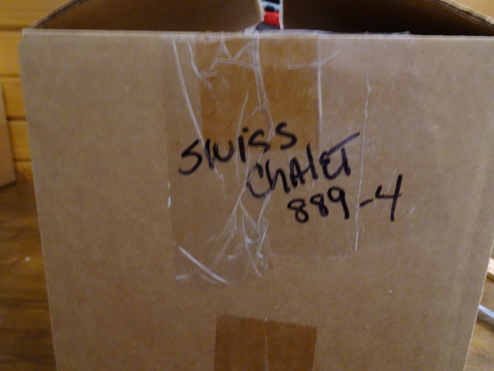DEPT 56 SV Snowhouse Series Swiss Chalet House 50237 1983 NO BOX NO LIGHT