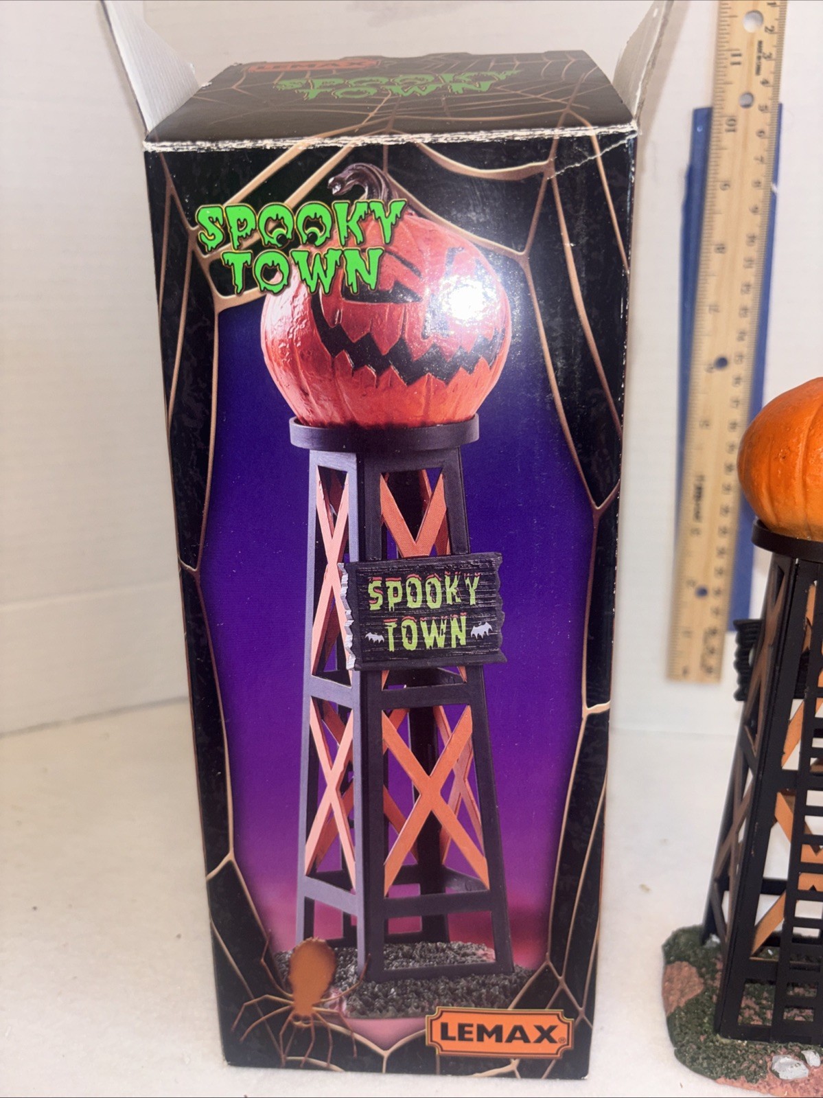Lemax Spooky Town Water Tower Evil Pumpkin 83341 Halloween Village