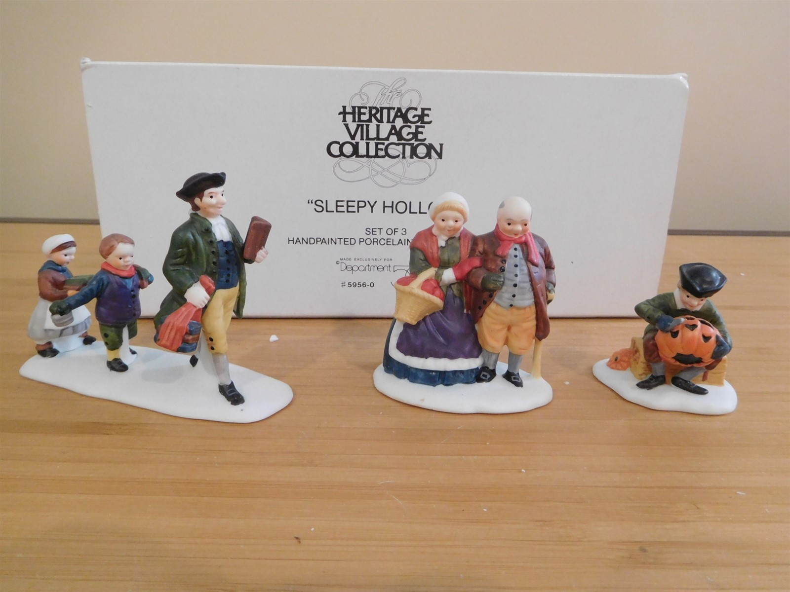 Dept 56 New England Village – Sleepy Hollow – Set of 3 – #56.59560 – Free Ship