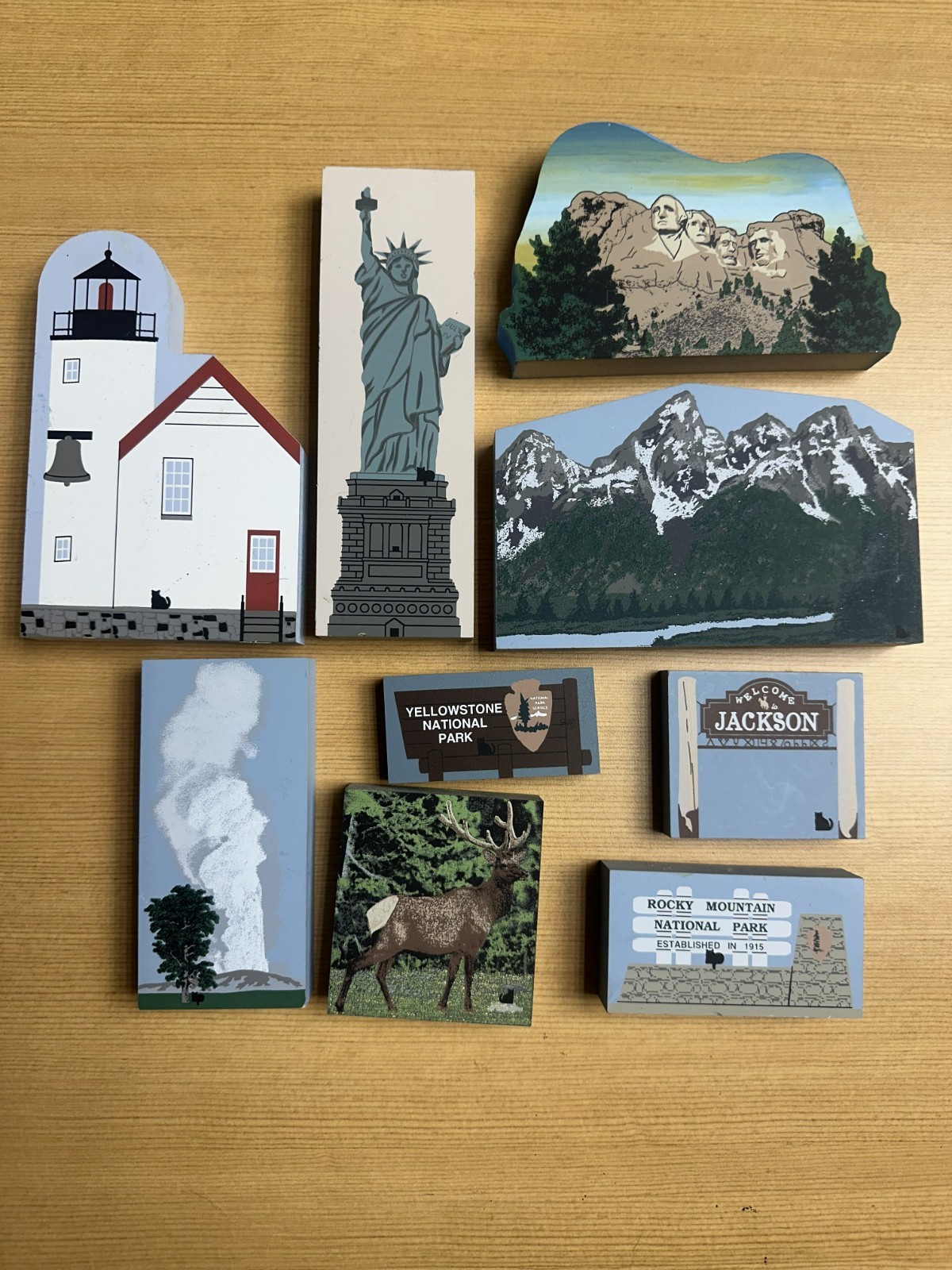The Cat’s Meow Village National Parks Landmarks Lot of 9 Wood Shelf Sitters