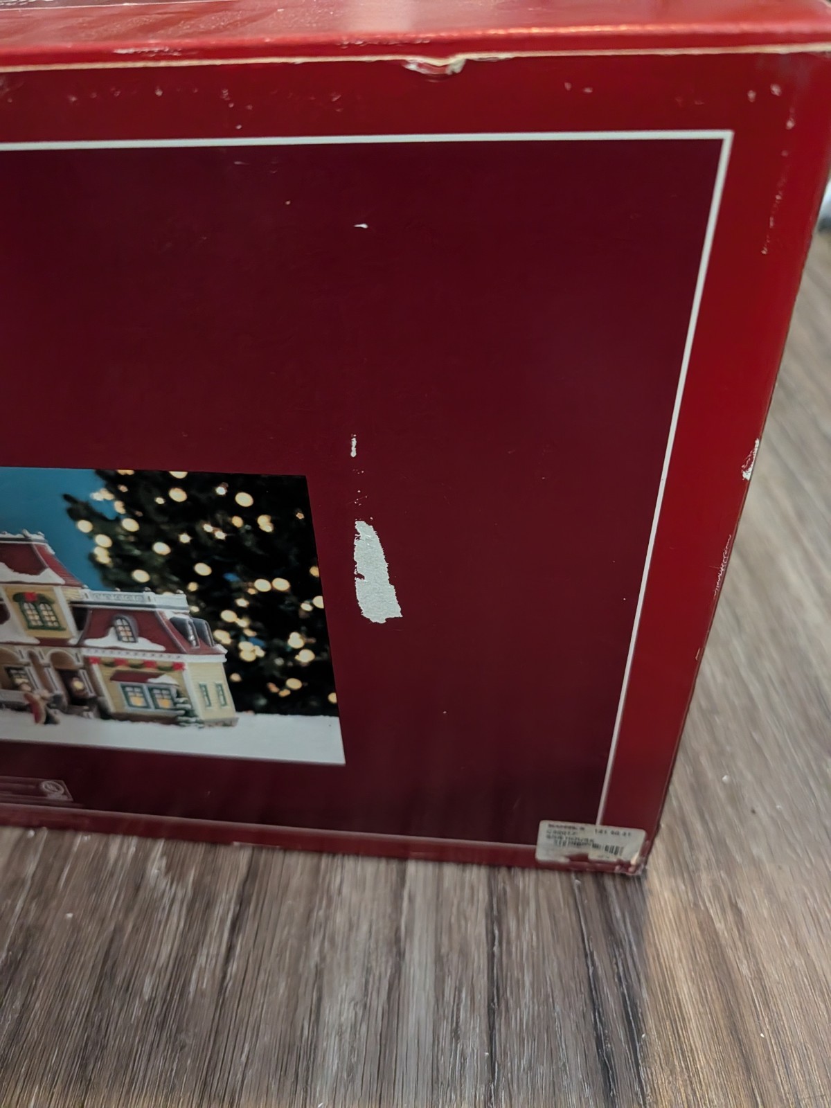 St. Nicholas Square Christmas Village Collection 10 Piece Set Illuminated 2005