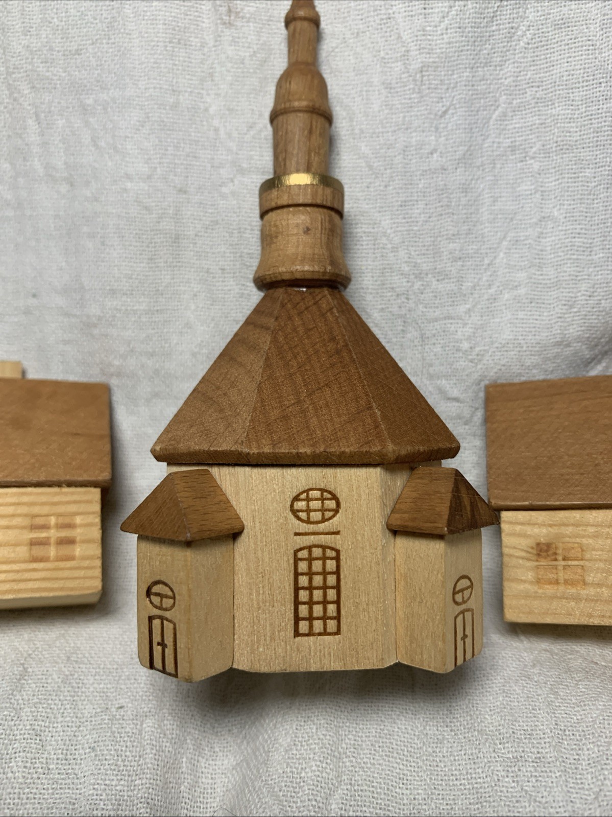 Vintage Erzgebirge German Village Church And House Hand Carved East Germany