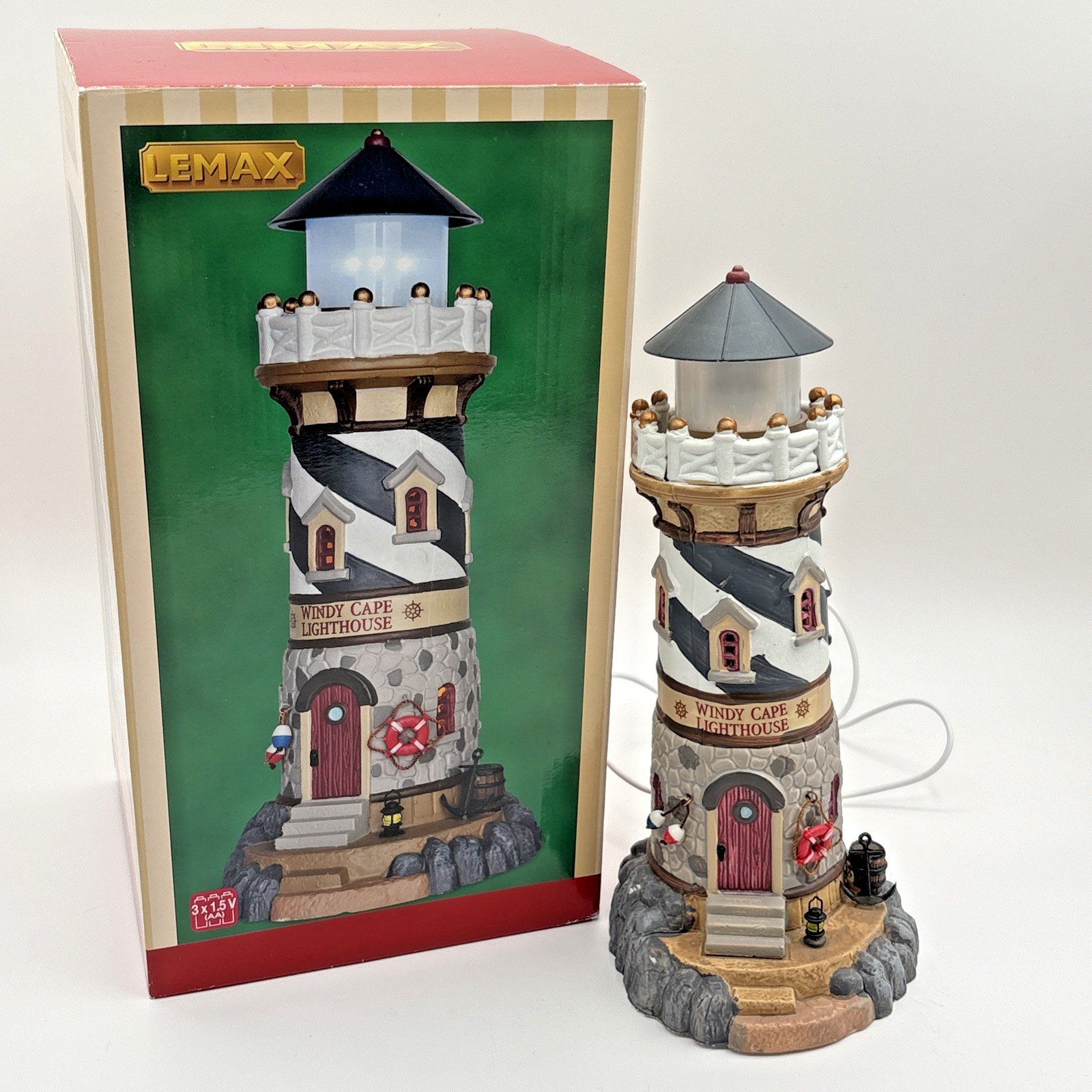 RETRO LEMAX “WINDY CAPE LIGHTHOUSE” PORCELAIN LIGHTED BUILDING Read