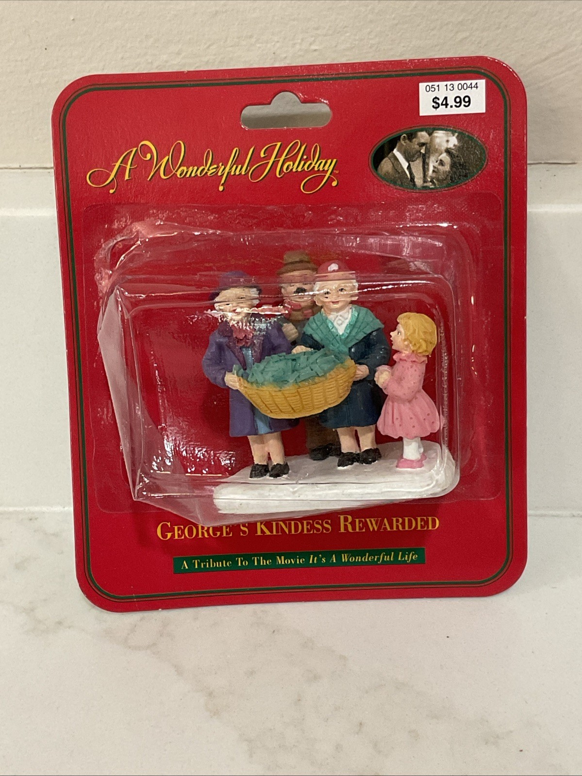1998 It’s A Wonderful Life George’s Kindness Rewarded Porcelain Figurine New NIP