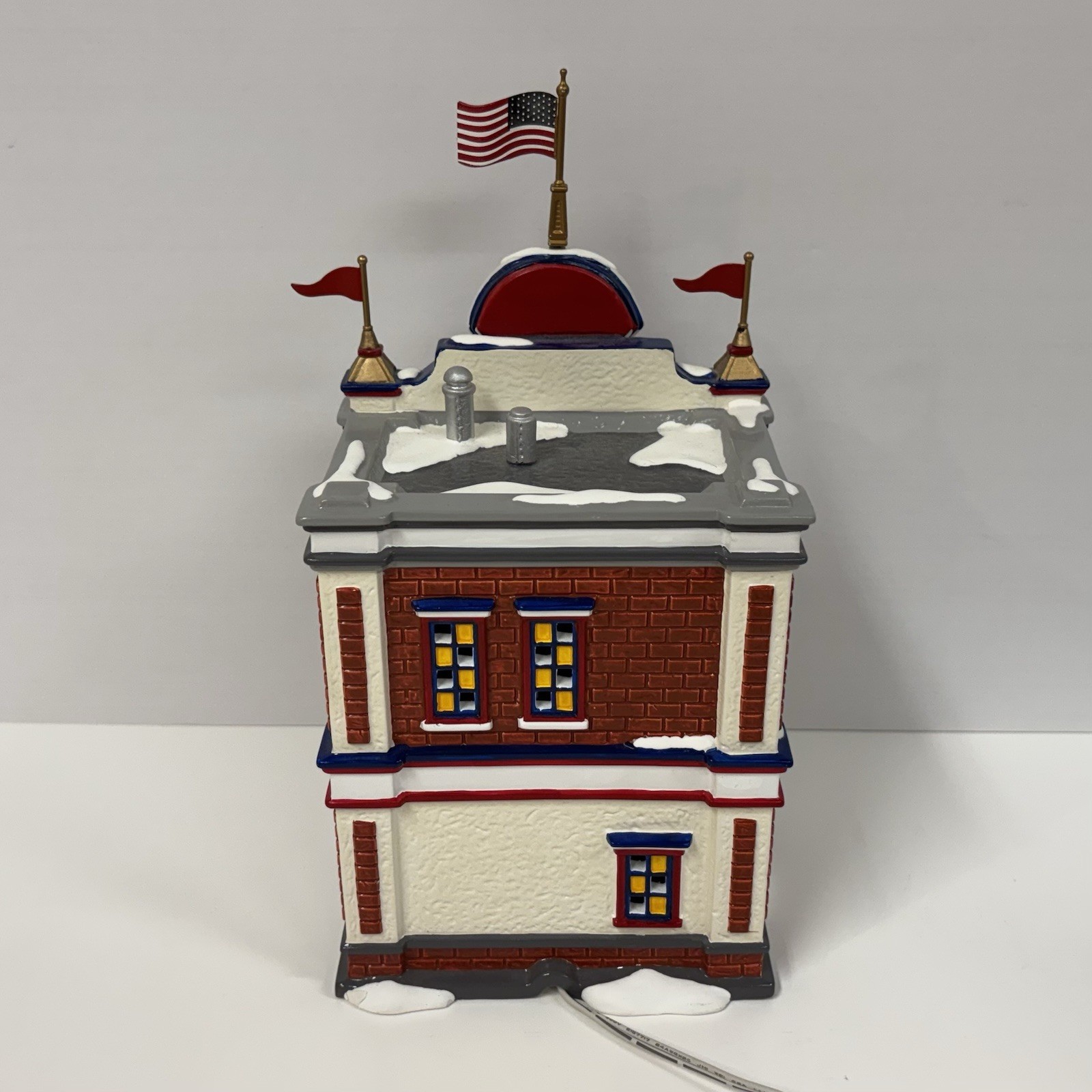 Dept. 56 Snow Village Phillies Sports Shop (2009) – Retired